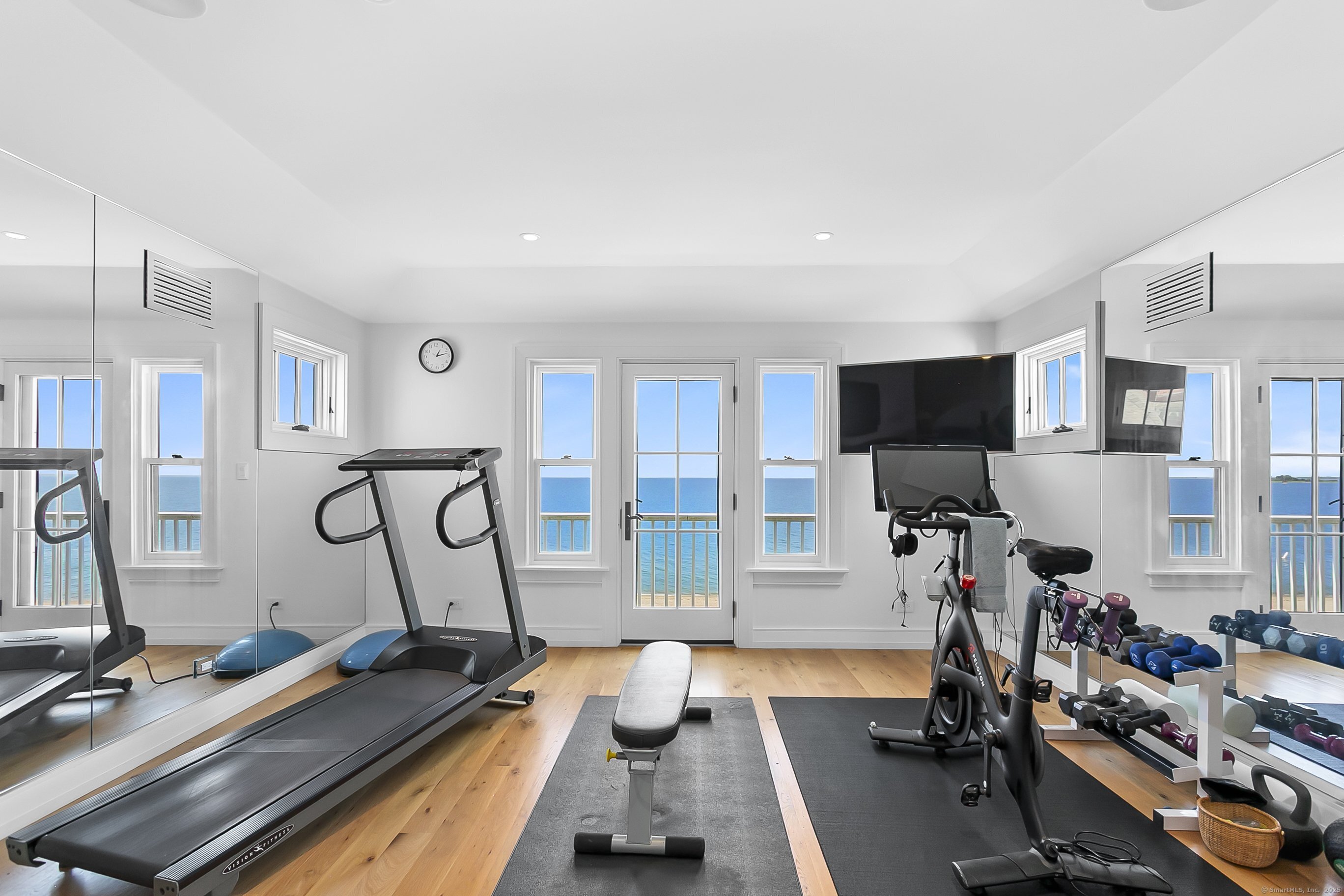 195 Fairfield Beach Road