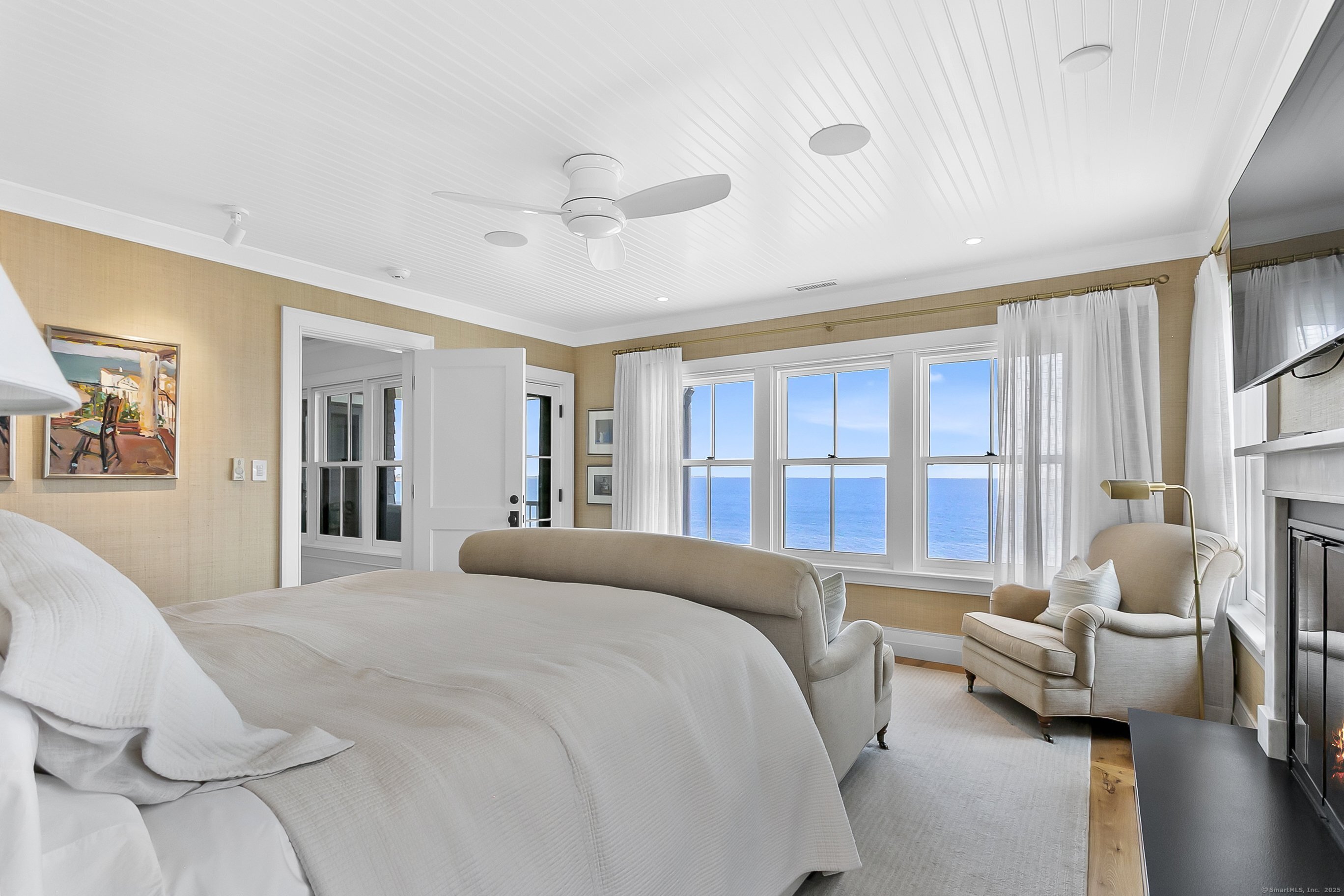 195 Fairfield Beach Road