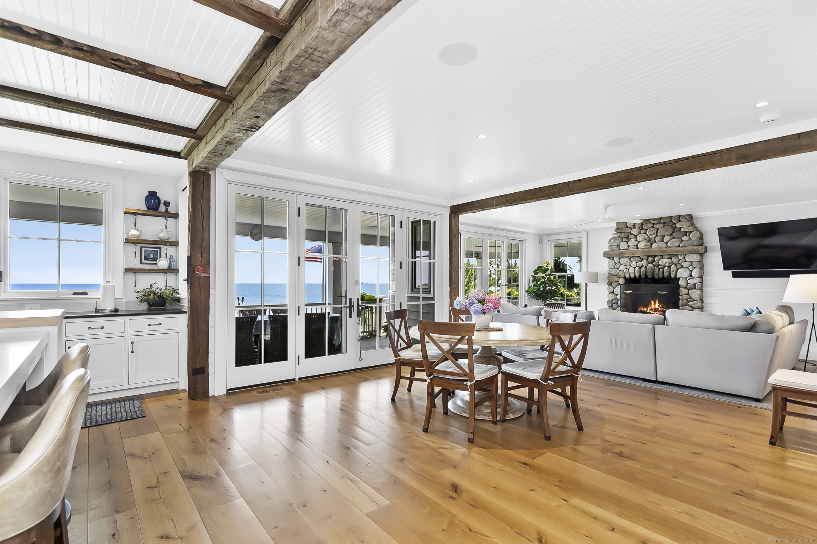 195 Fairfield Beach Road