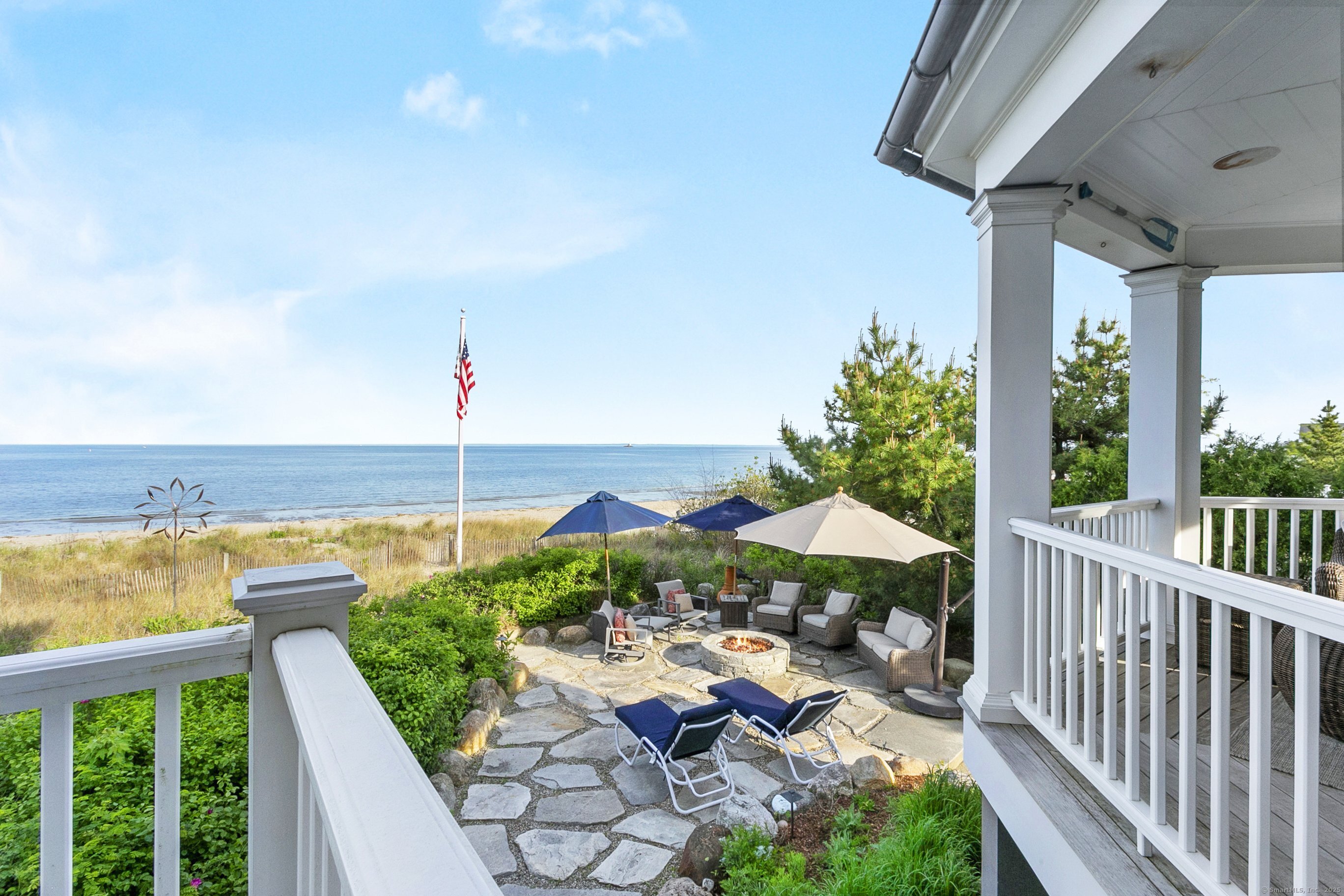 195 Fairfield Beach Road