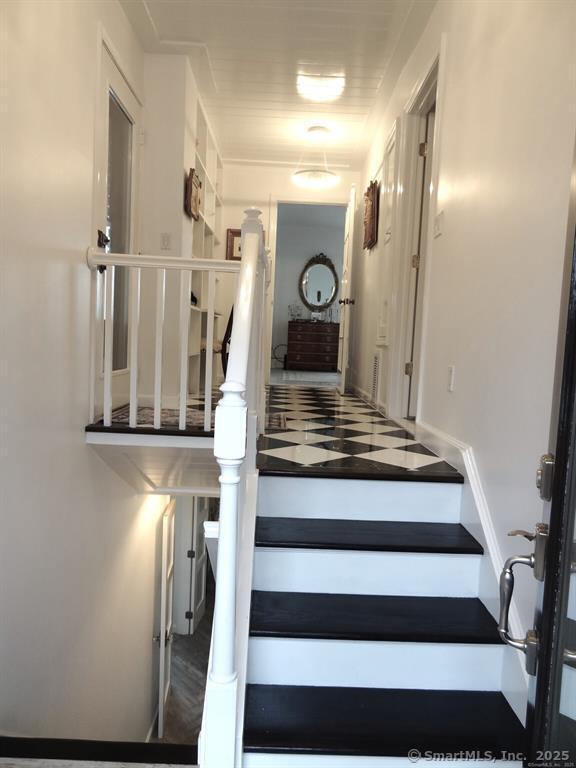350 Grovers Avenue 11A