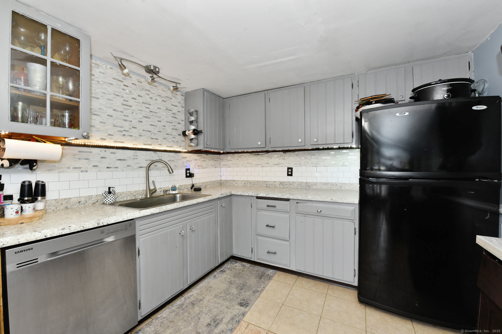 223 Coe Avenue