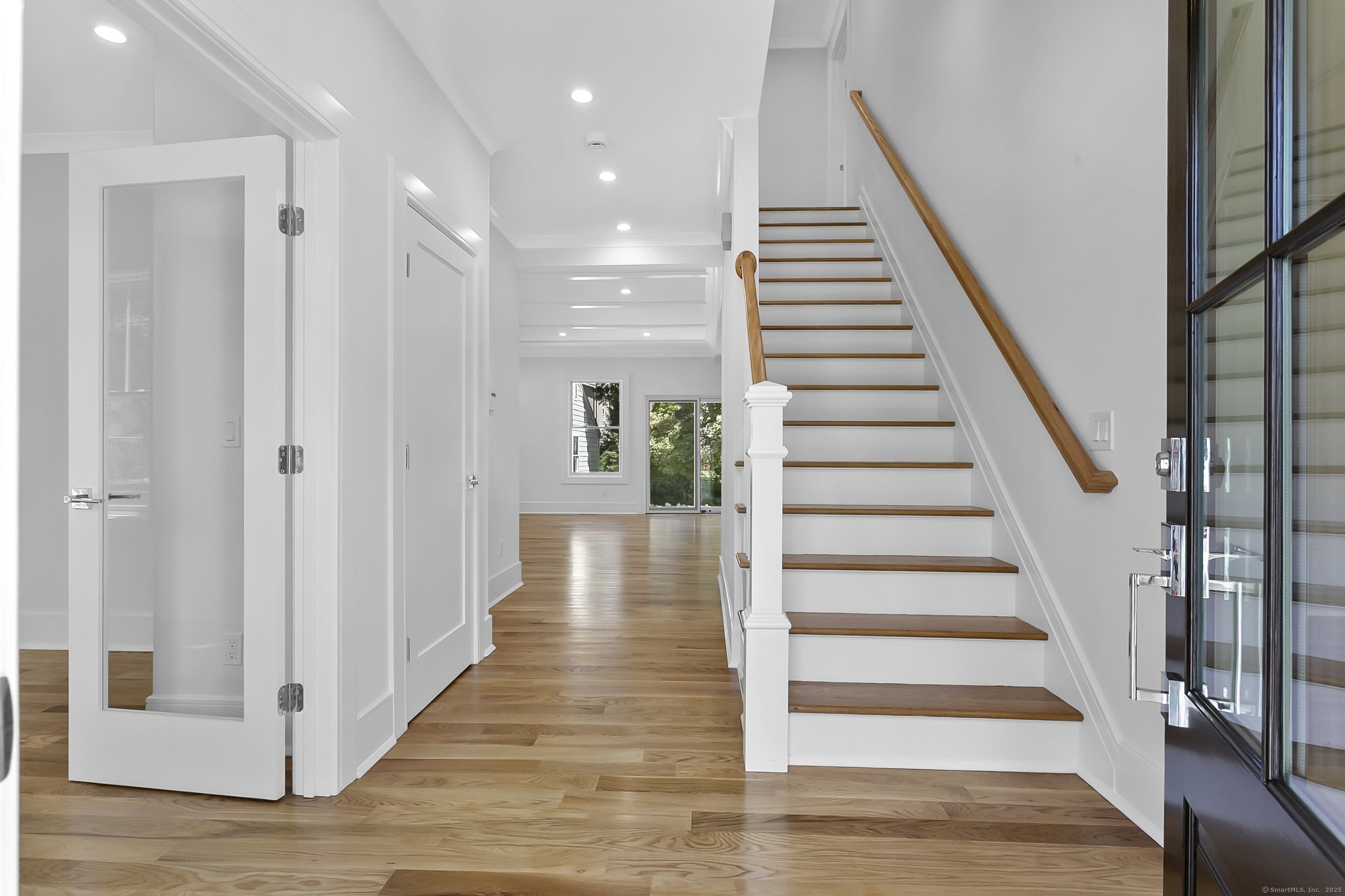 68 Figlar Avenue