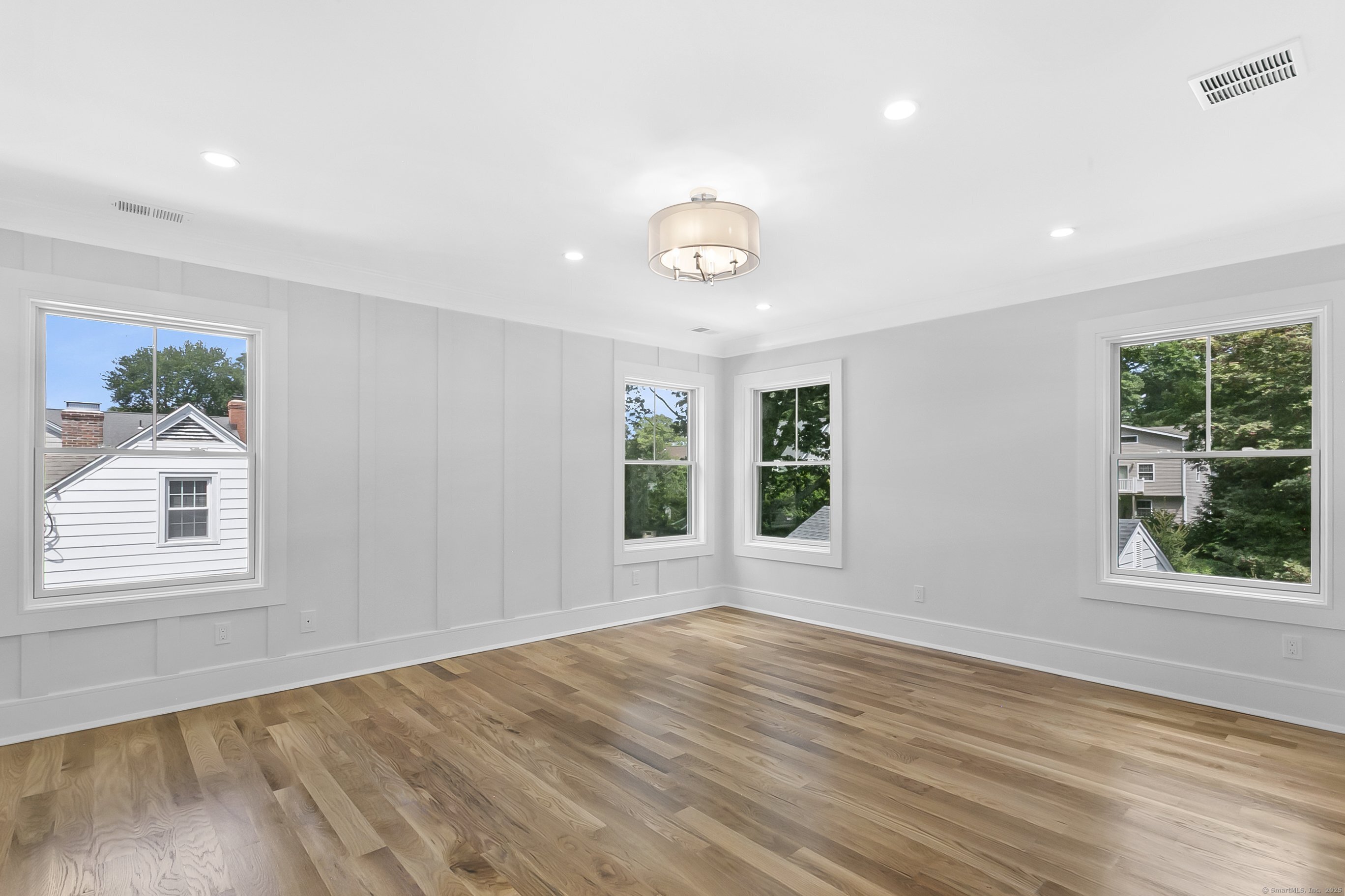 68 Figlar Avenue
