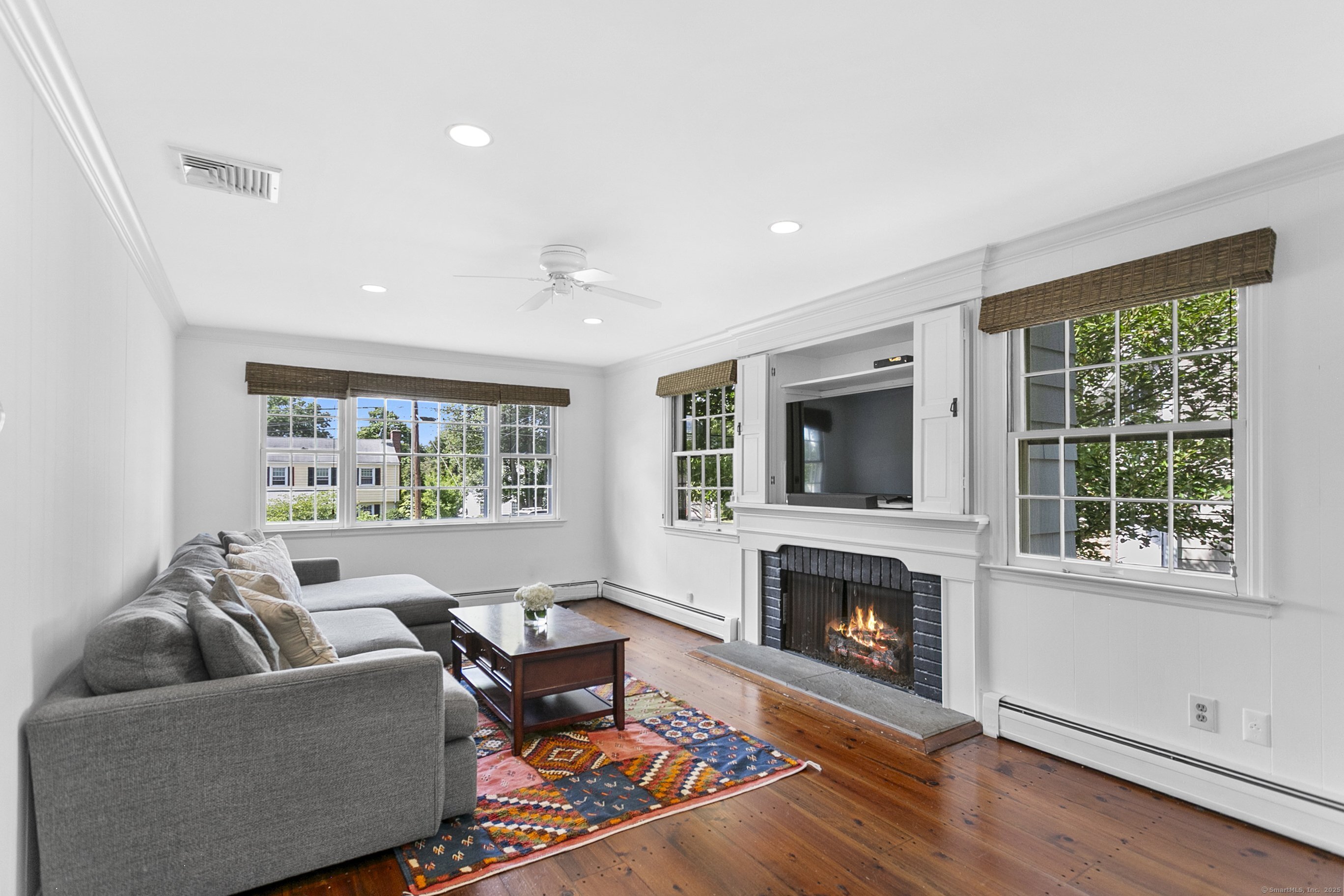 245 Taunton Road