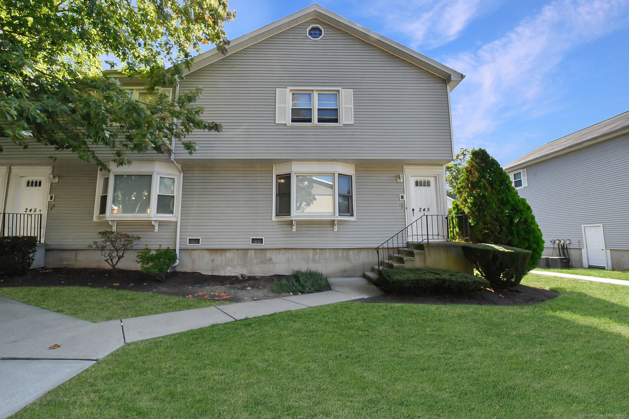 245 Glendale Avenue D8