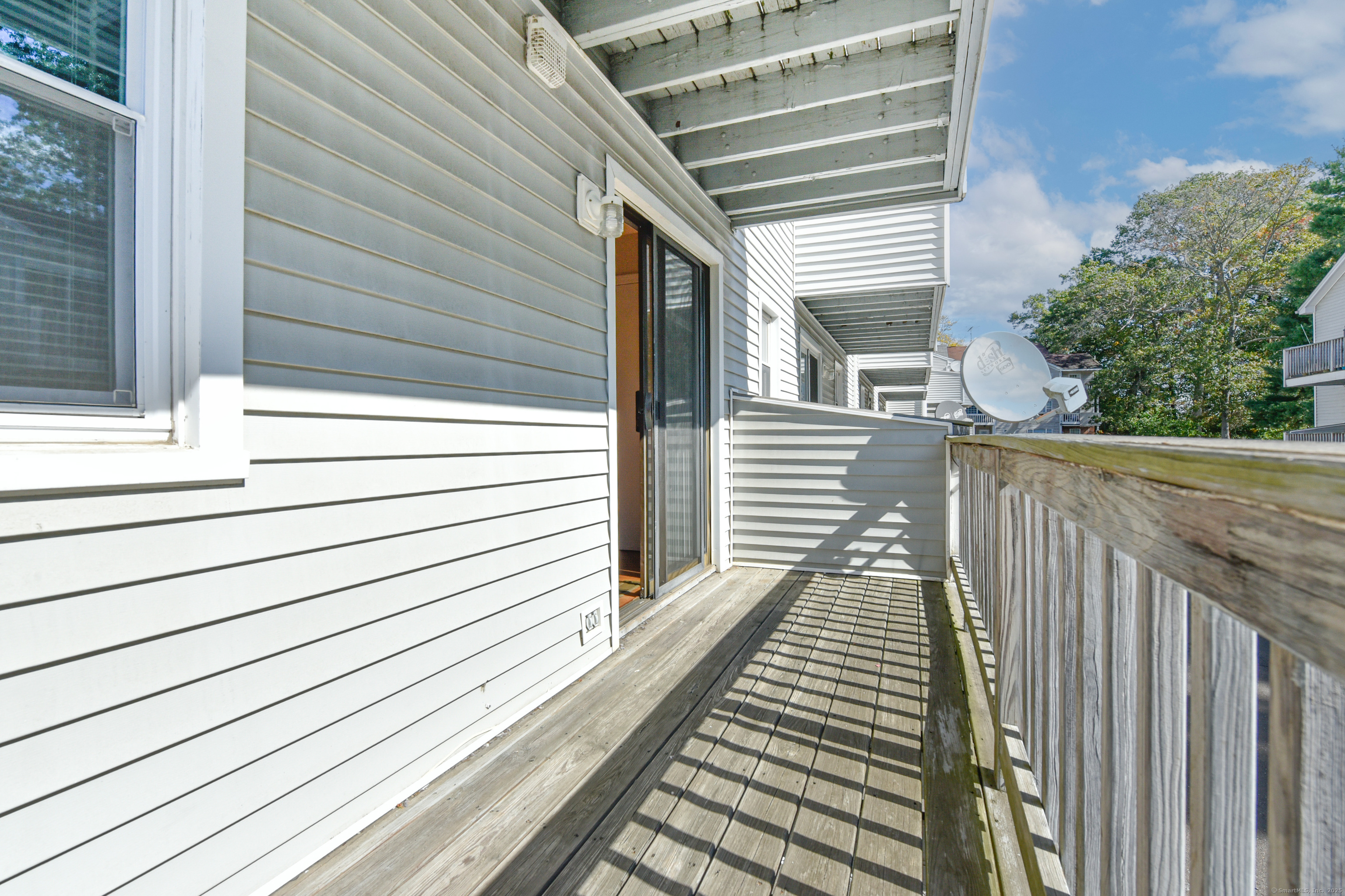 245 Glendale Avenue D8