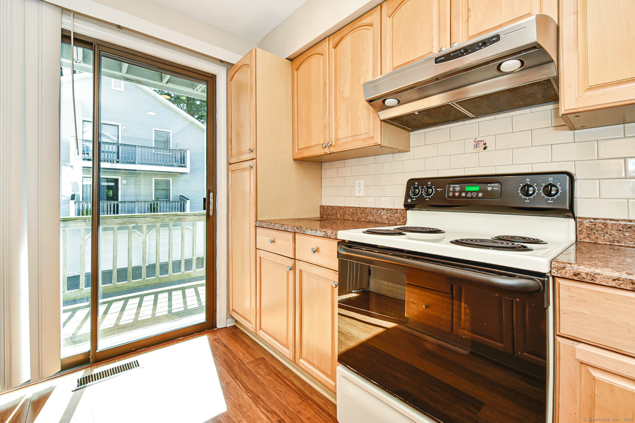 245 Glendale Avenue D8