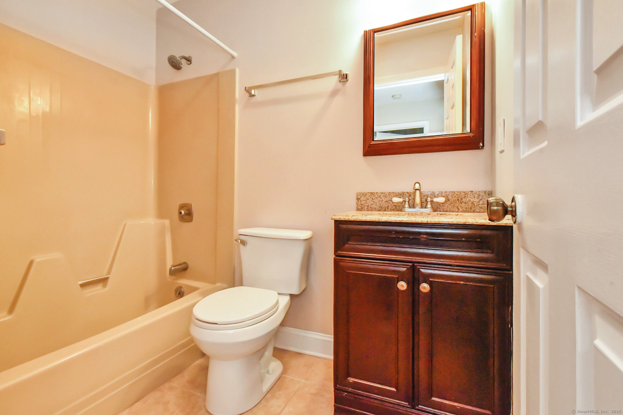 245 Glendale Avenue D8