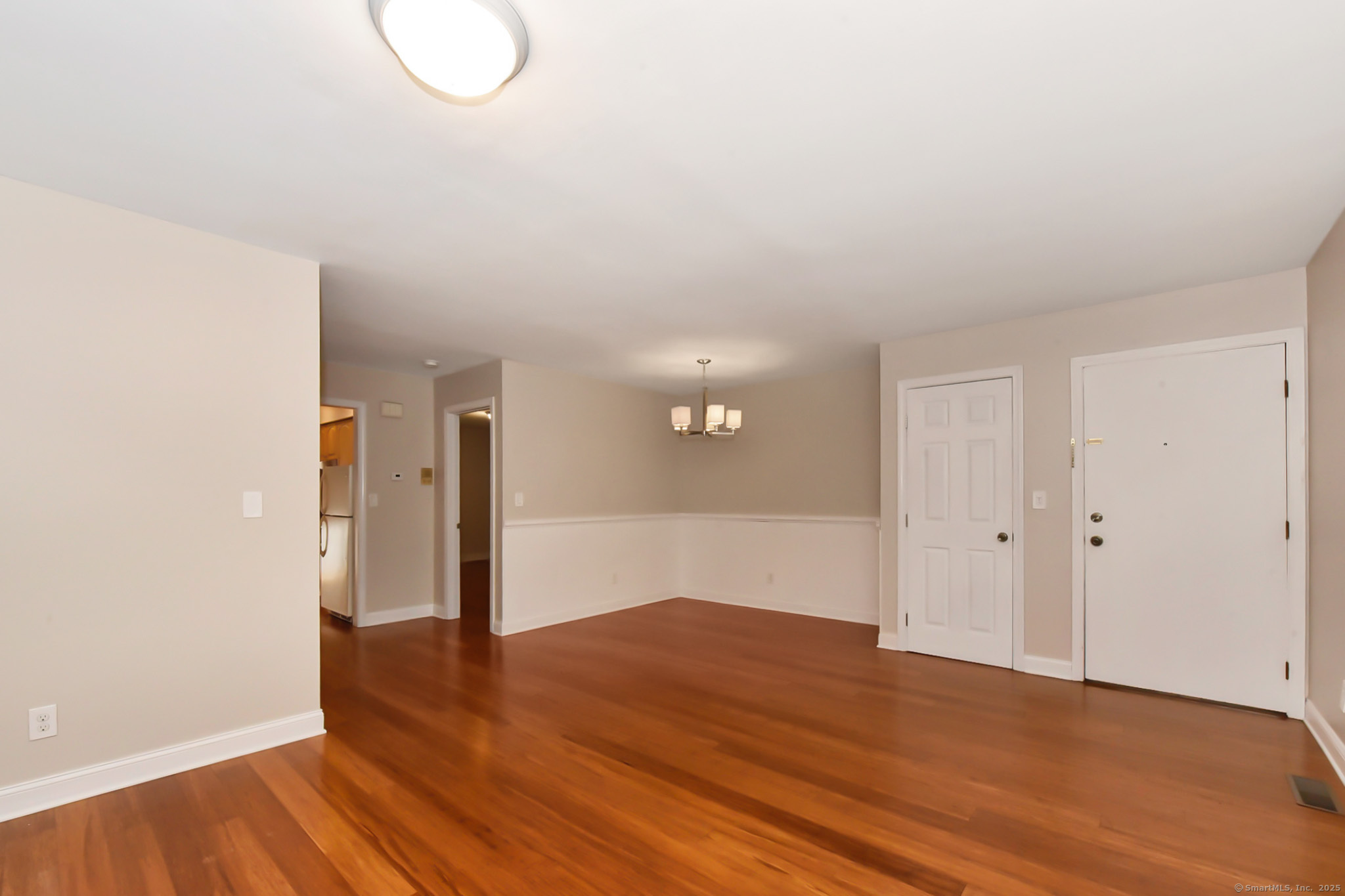 245 Glendale Avenue D8