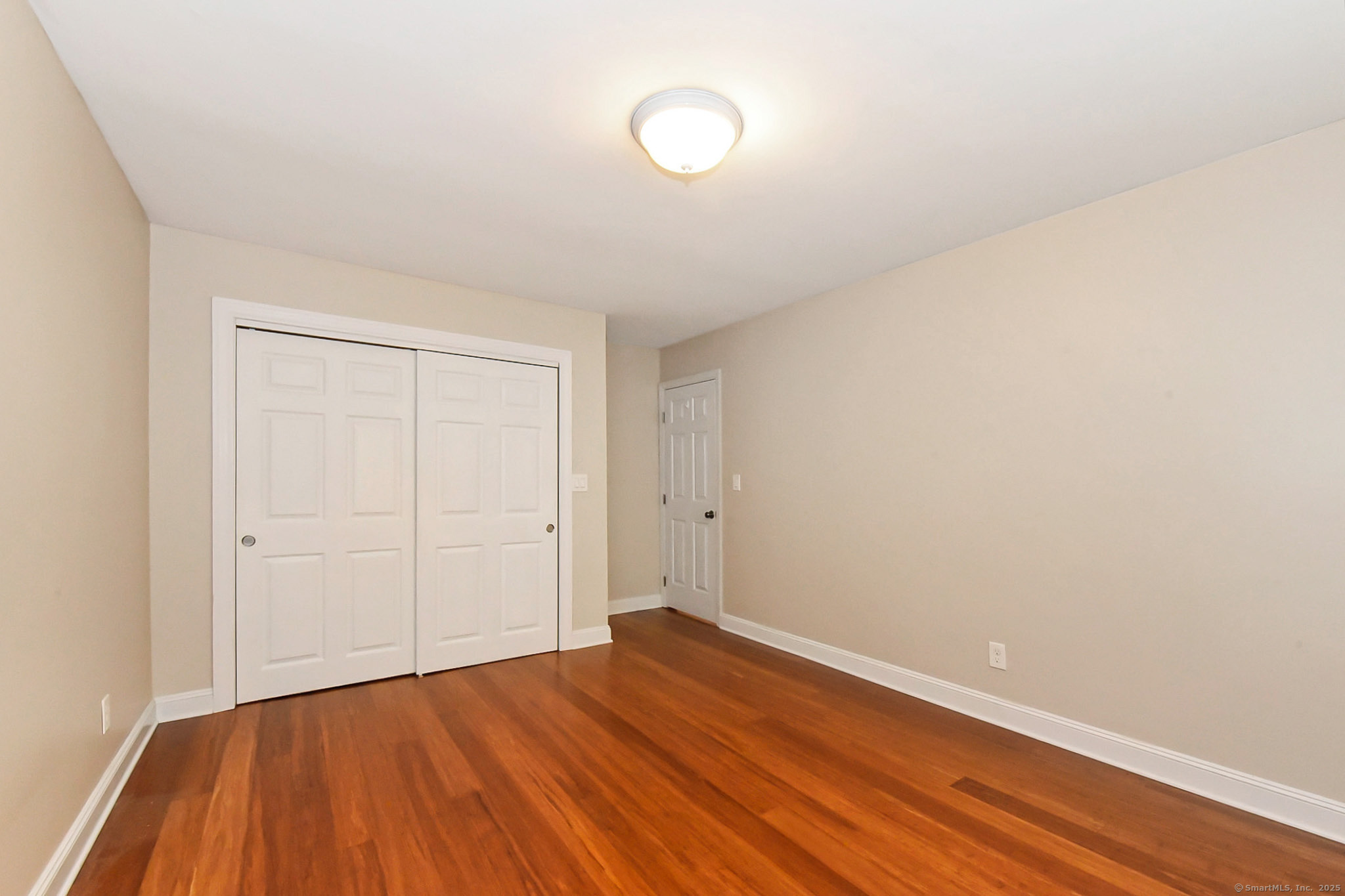 245 Glendale Avenue D8