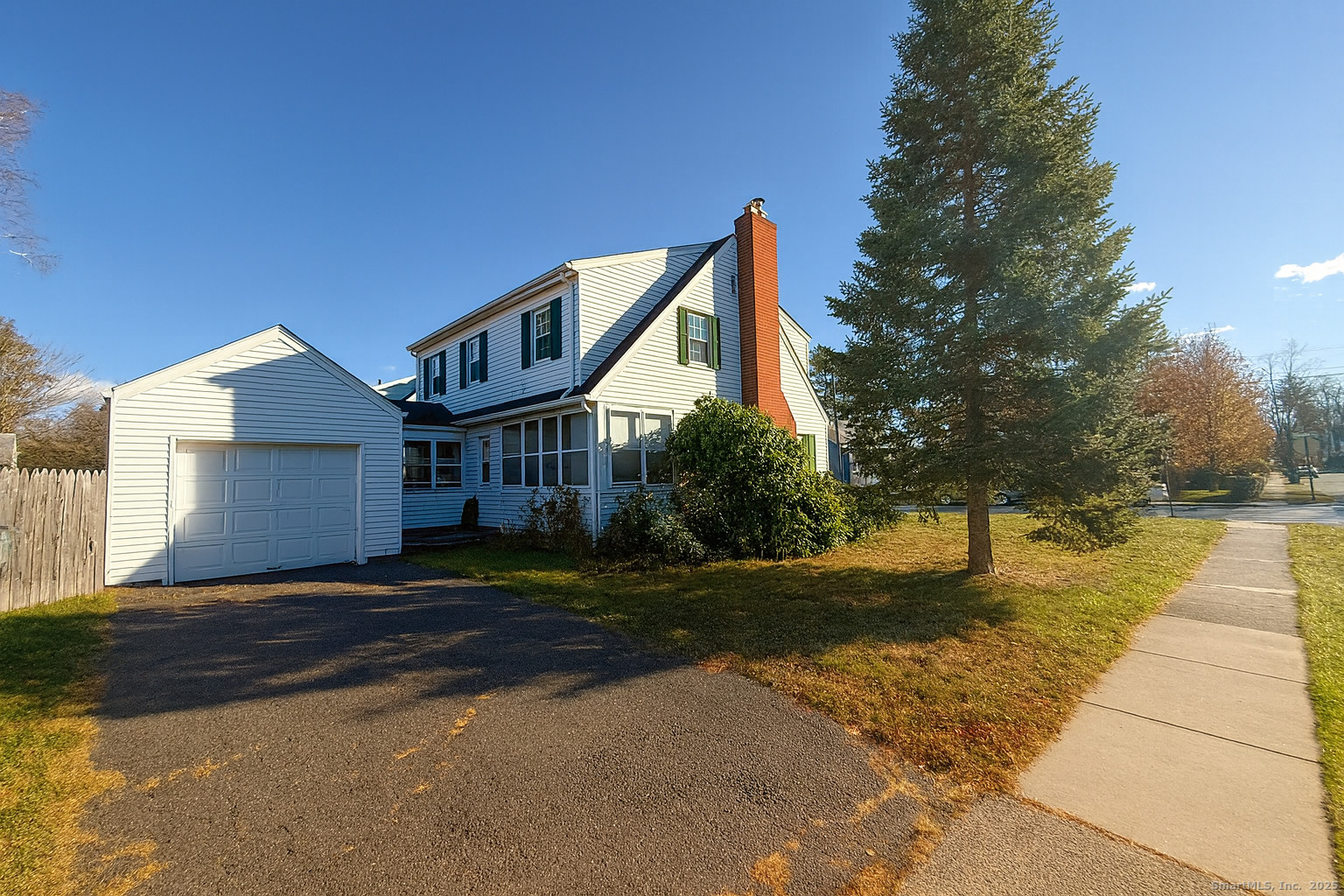 118 Maple Avenue