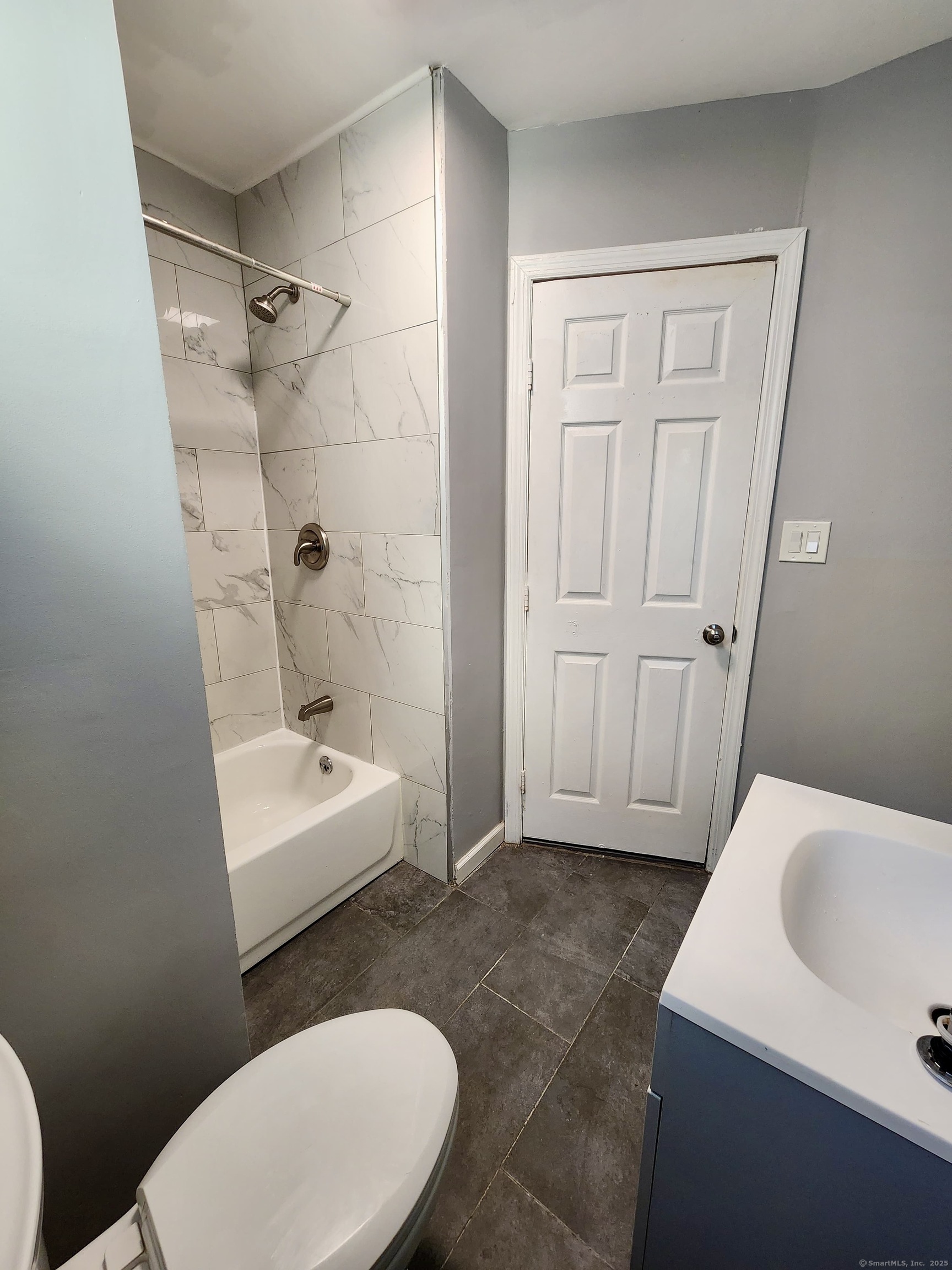 980 Pembroke Street 1L