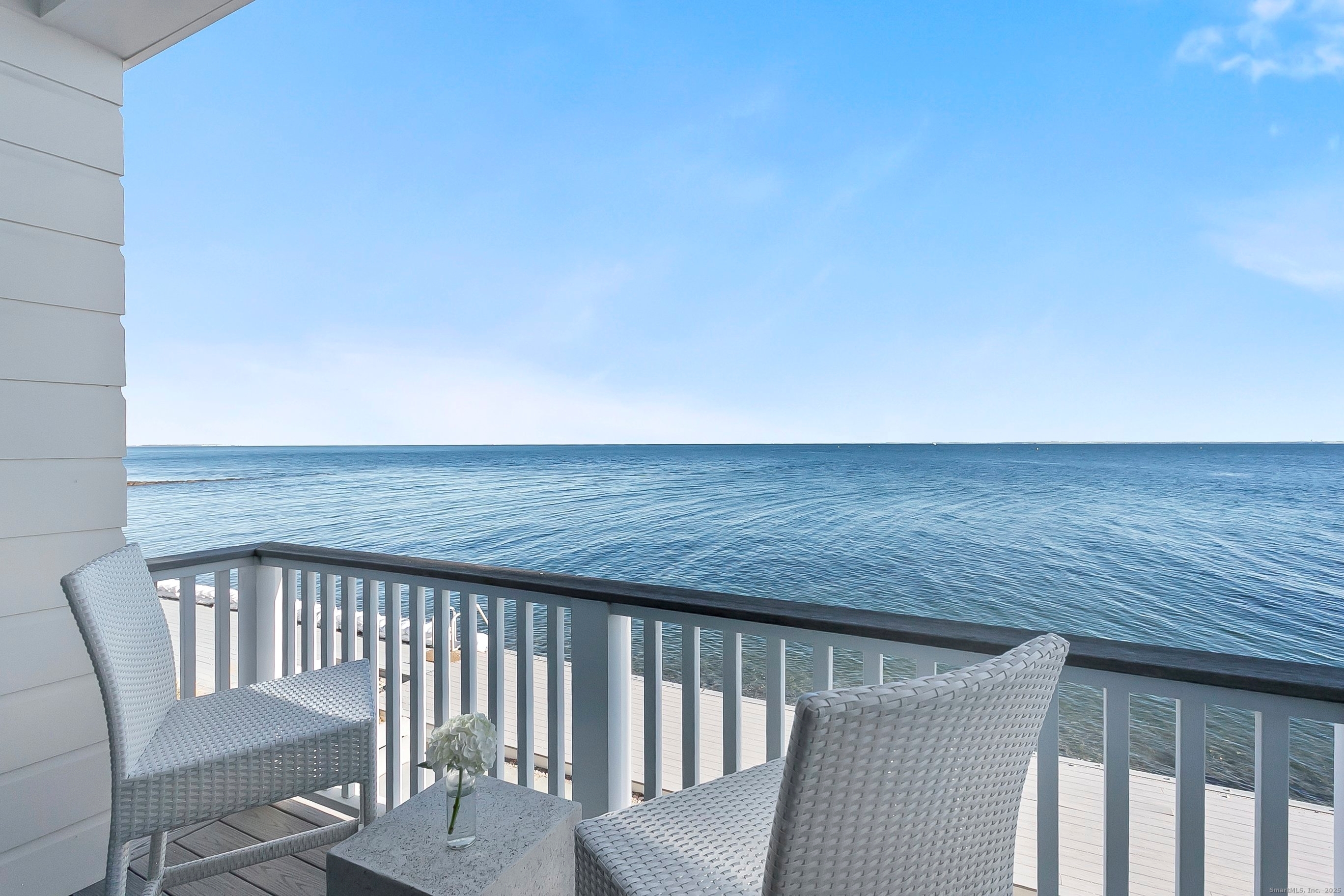 2101 Fairfield Beach Road