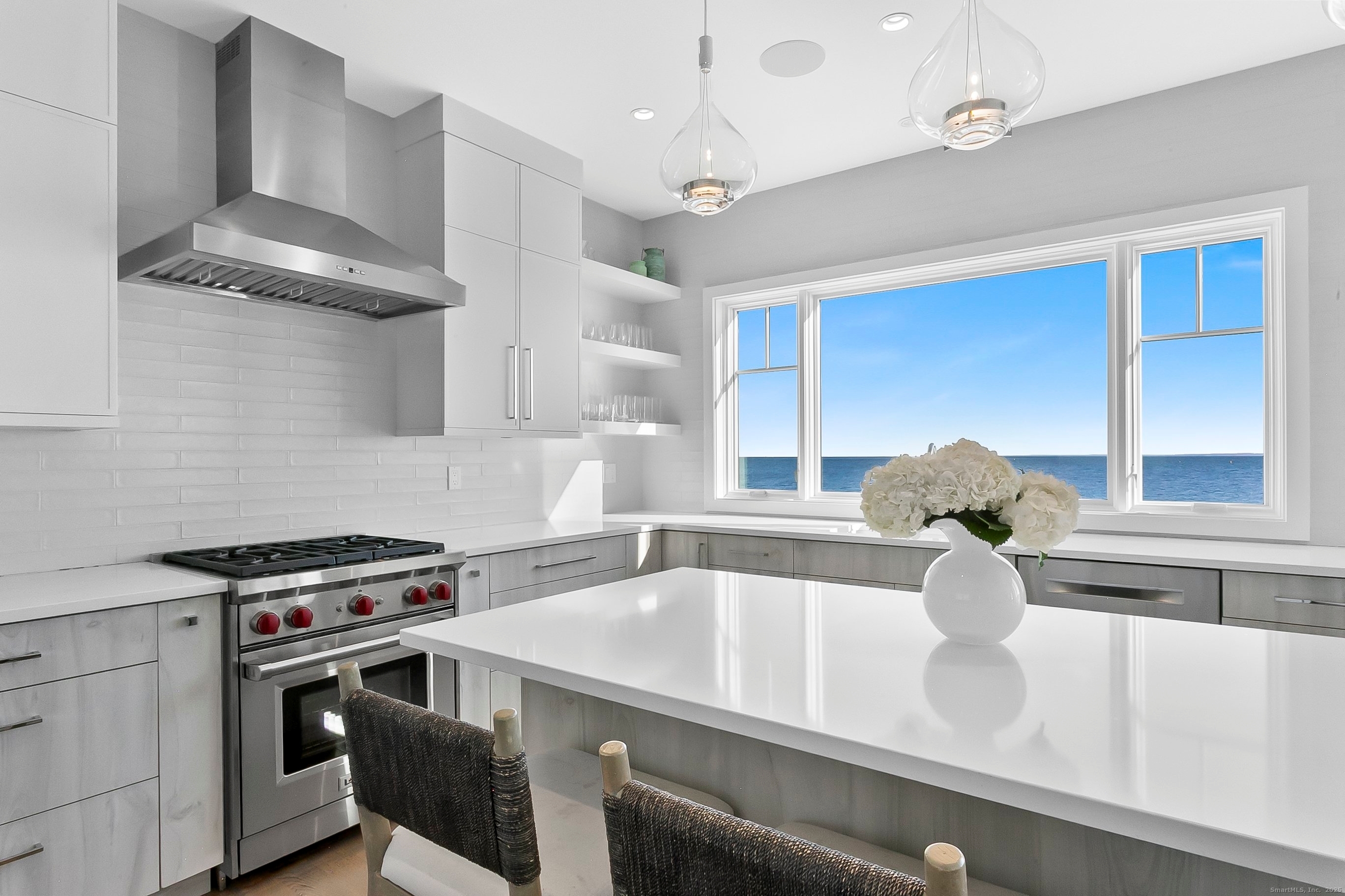 2101 Fairfield Beach Road