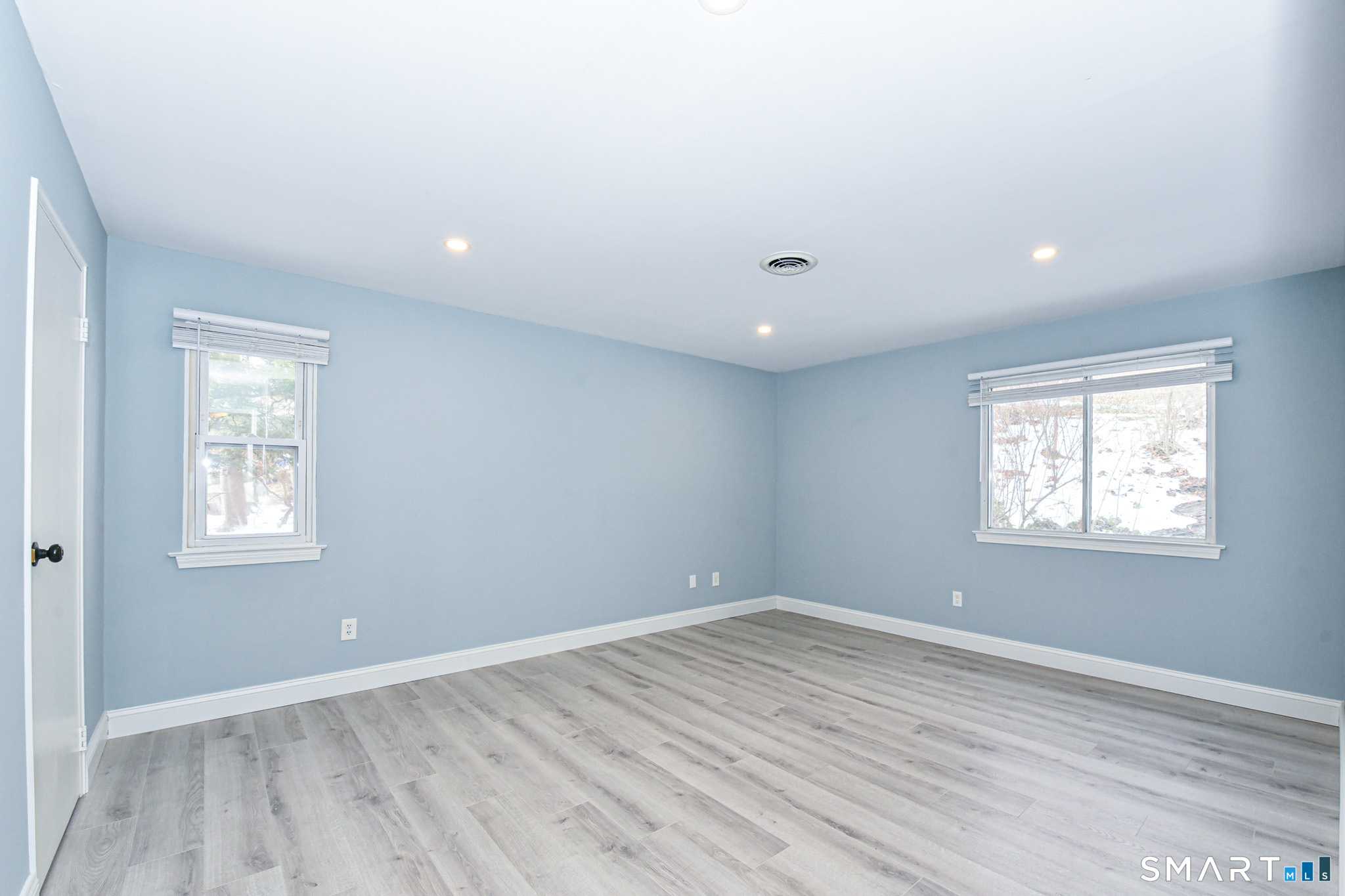 28 Mill Hill Road 28