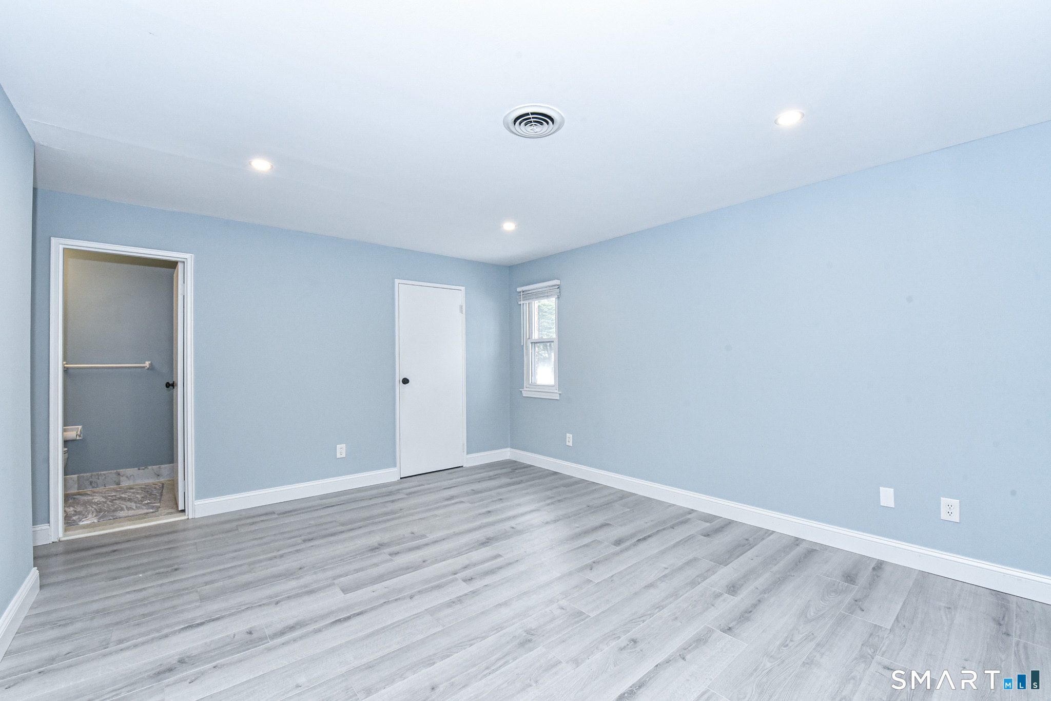 28 Mill Hill Road 28