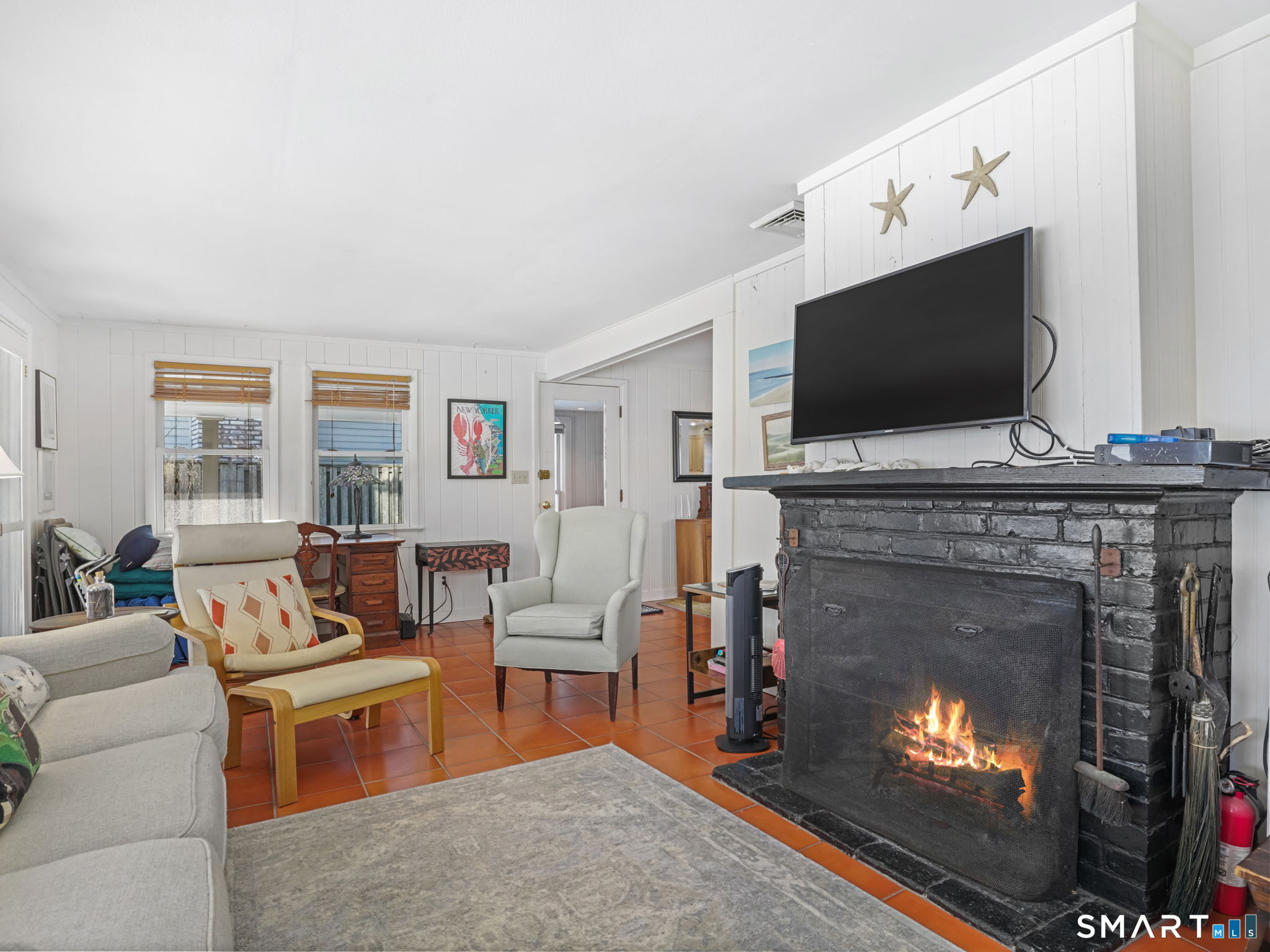 1417 Fairfield Beach Road