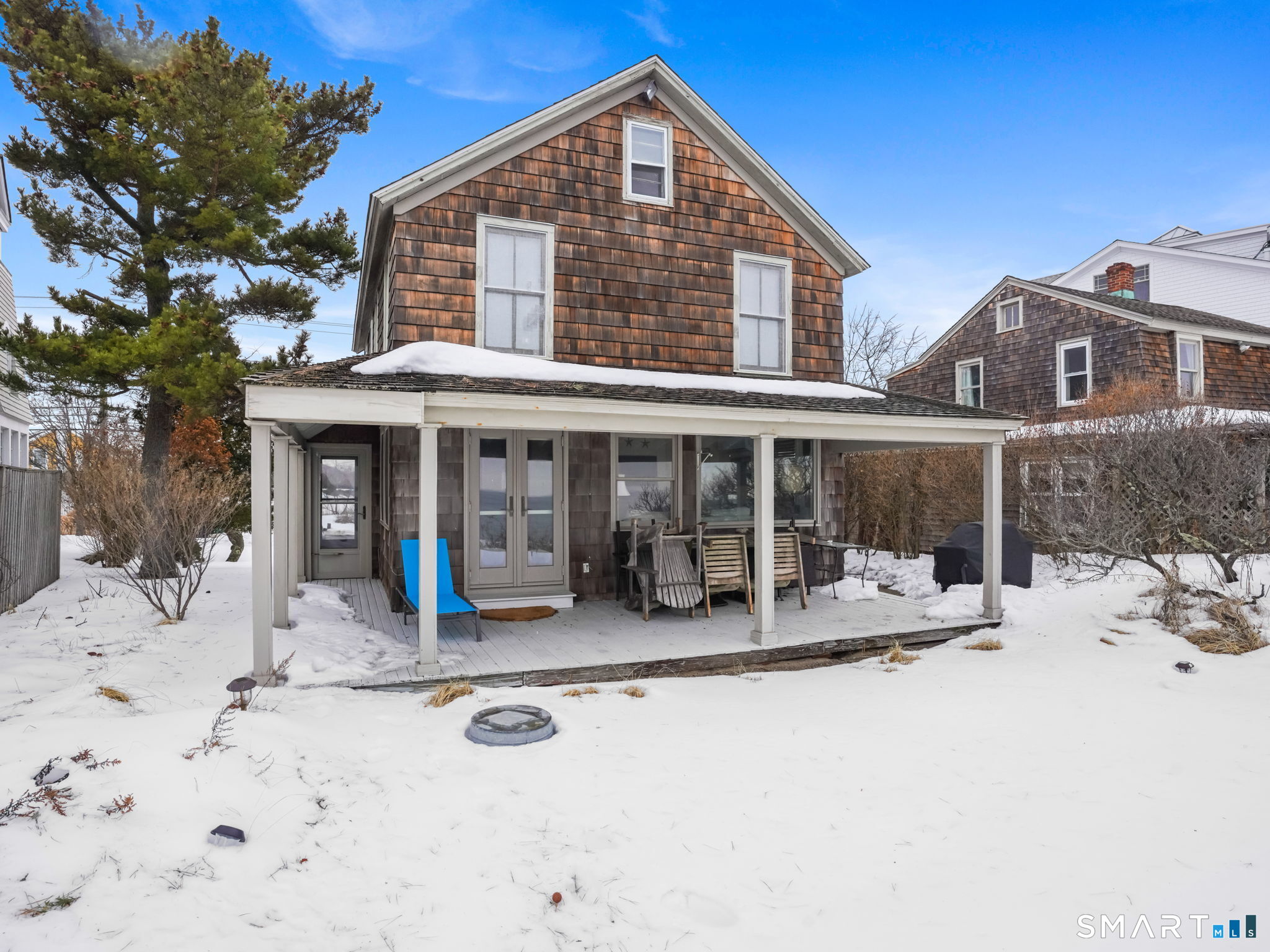 1417 Fairfield Beach Road