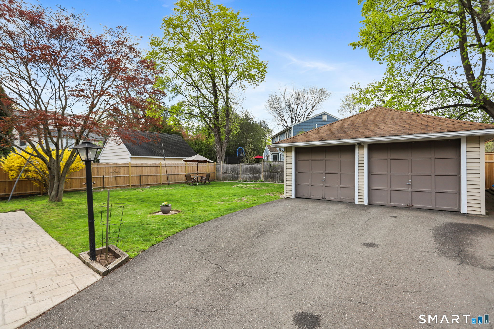 289 Old Mill Road