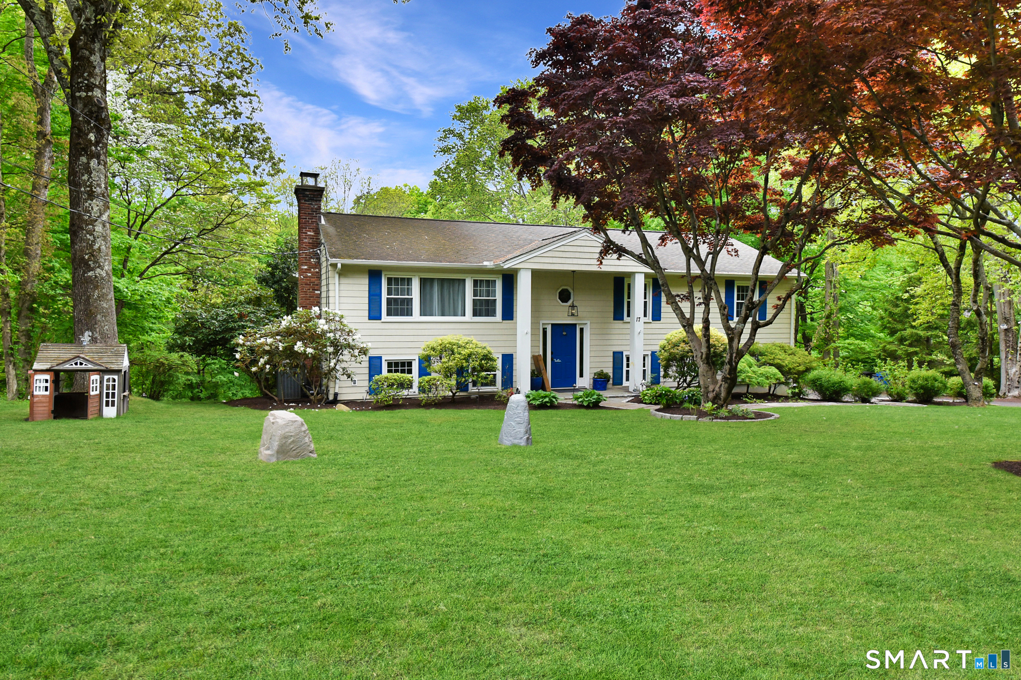 17 Grey Hollow Road