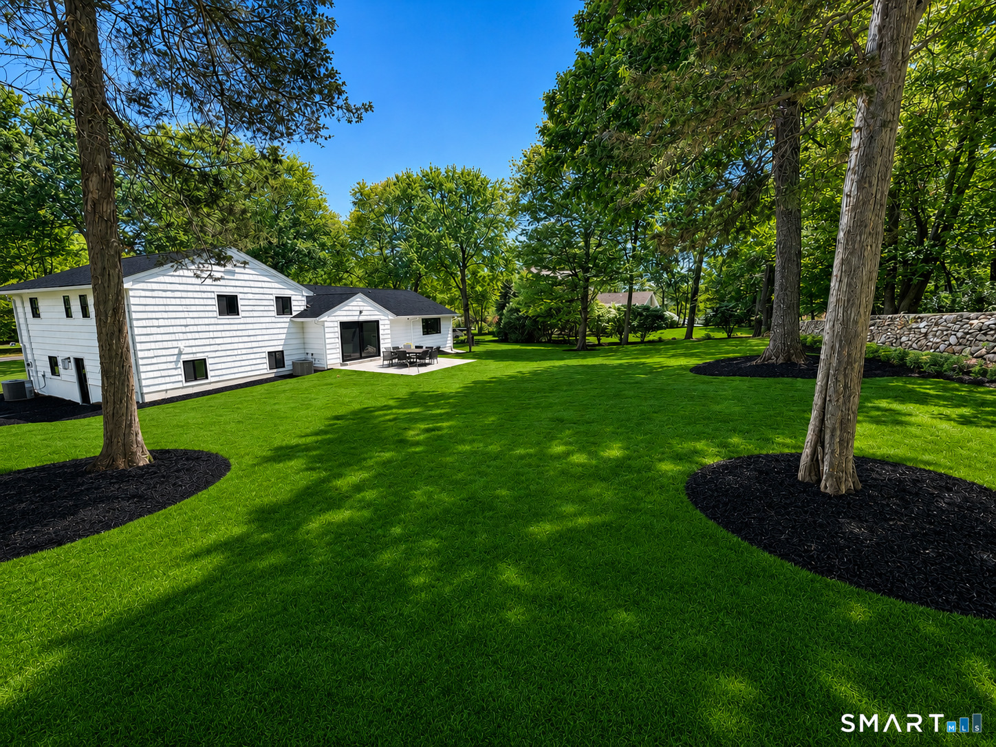 355 Surrey Lane