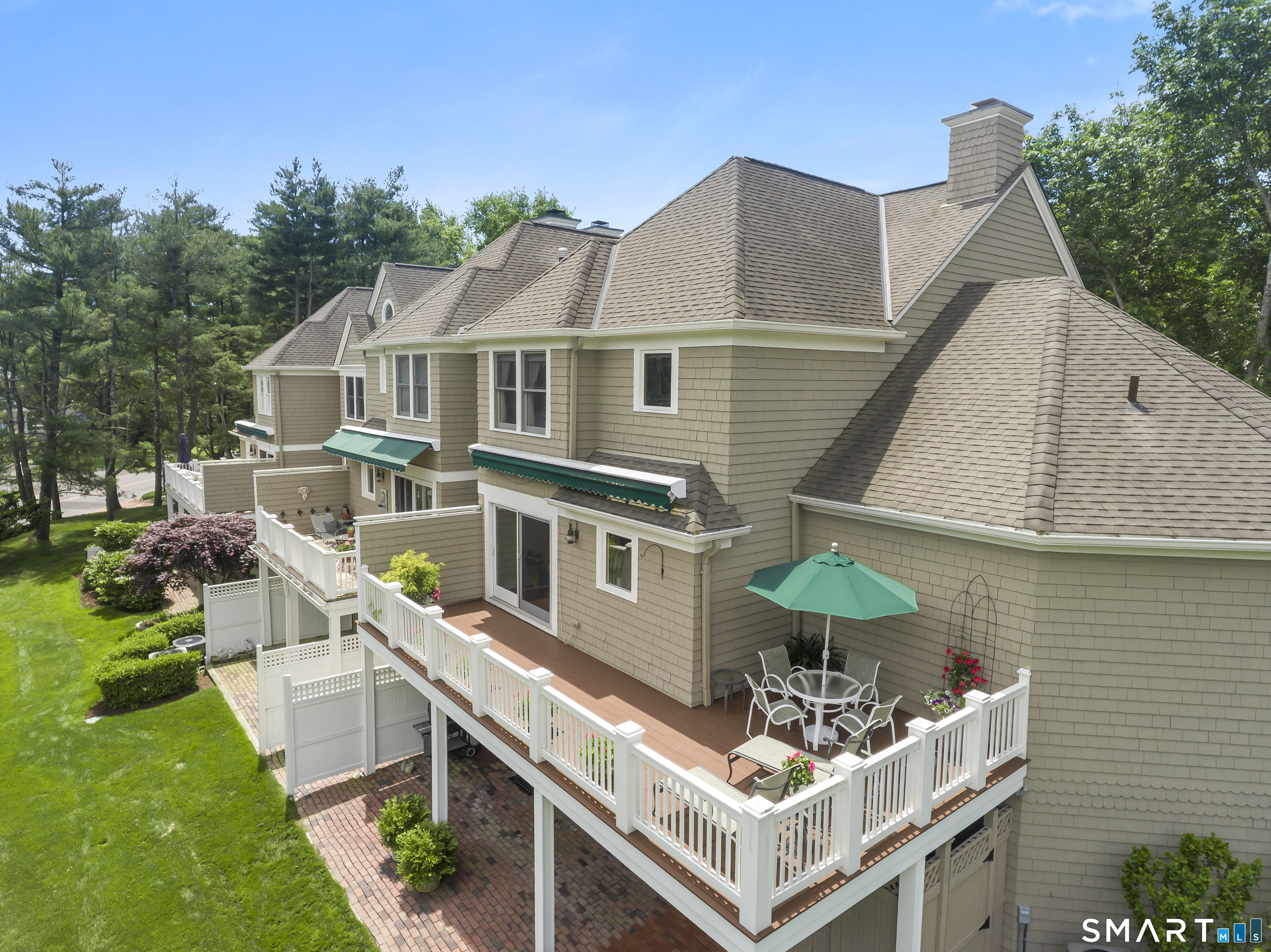 936 South Pine Creek Road 936