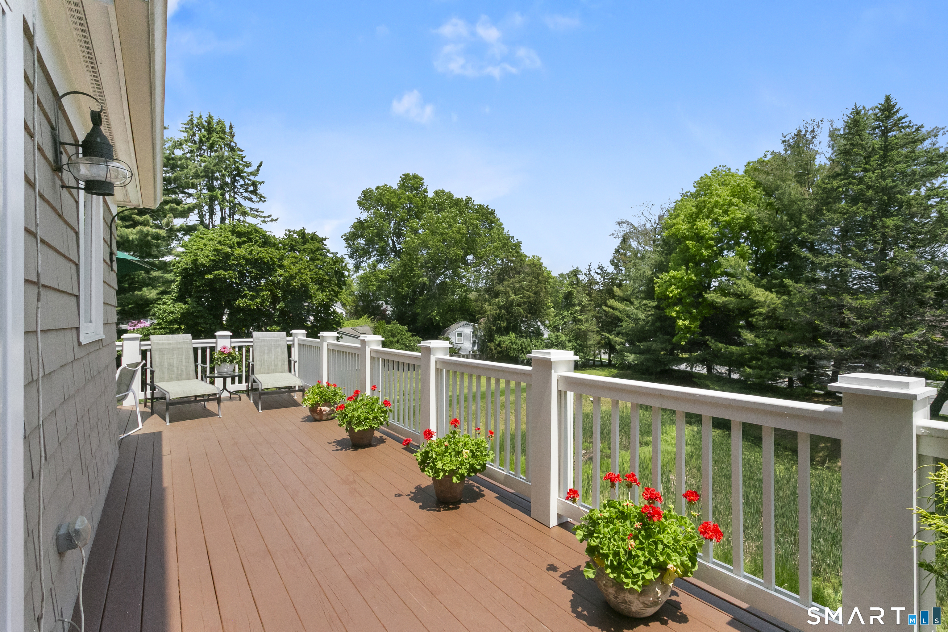 936 South Pine Creek Road 936