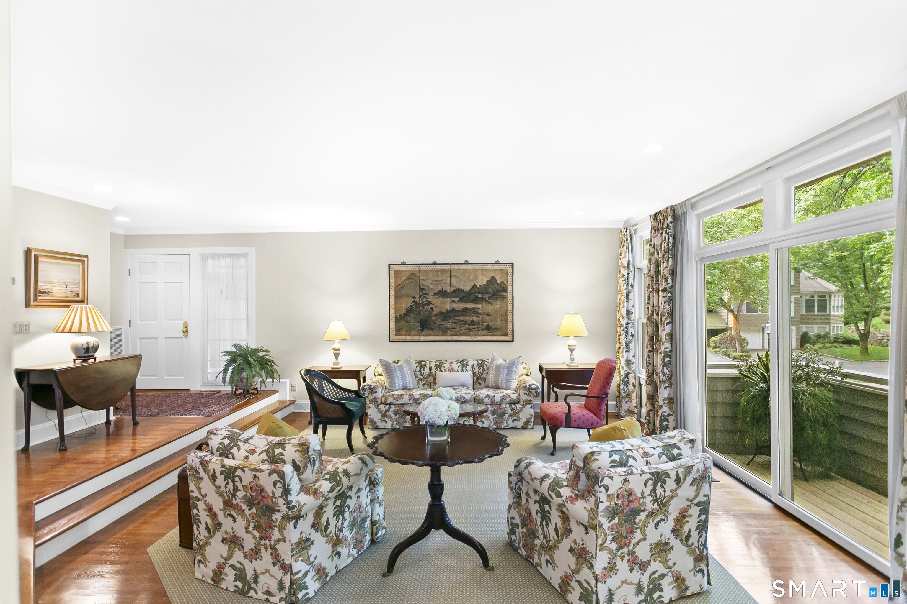 936 South Pine Creek Road 936