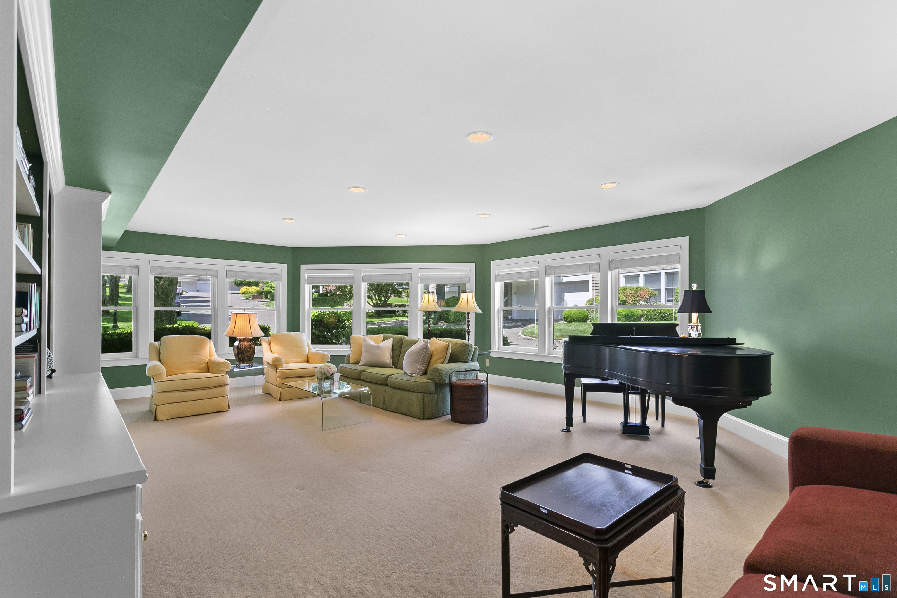 936 South Pine Creek Road 936