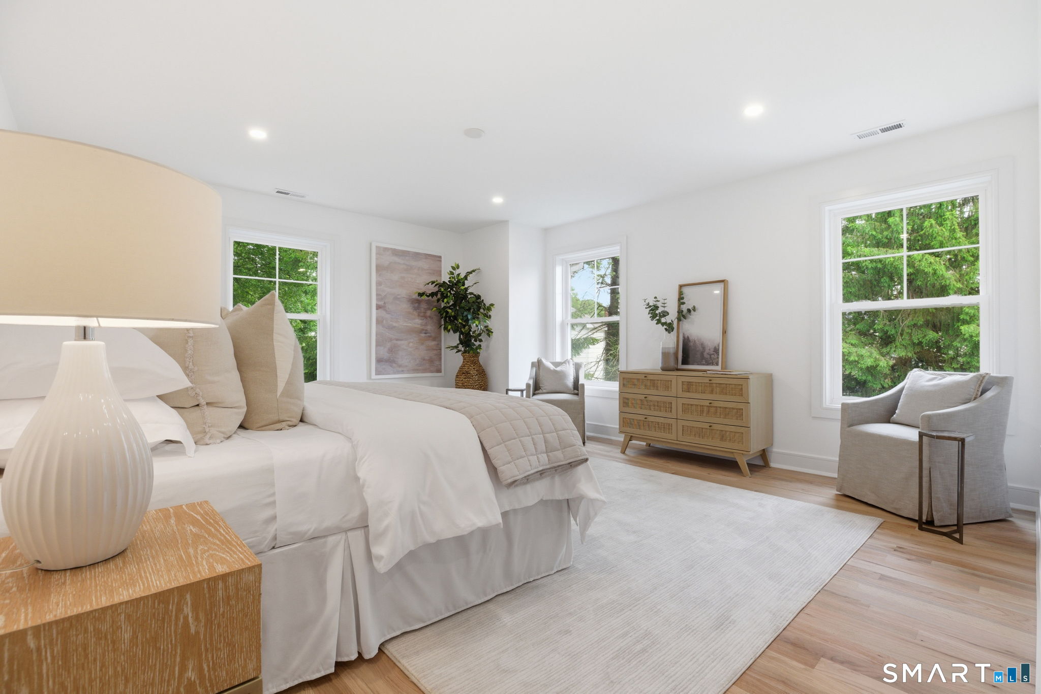 27 Suzanne Circle