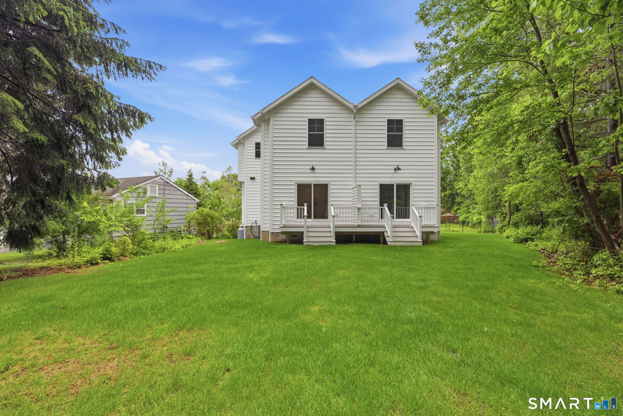 27 Suzanne Circle