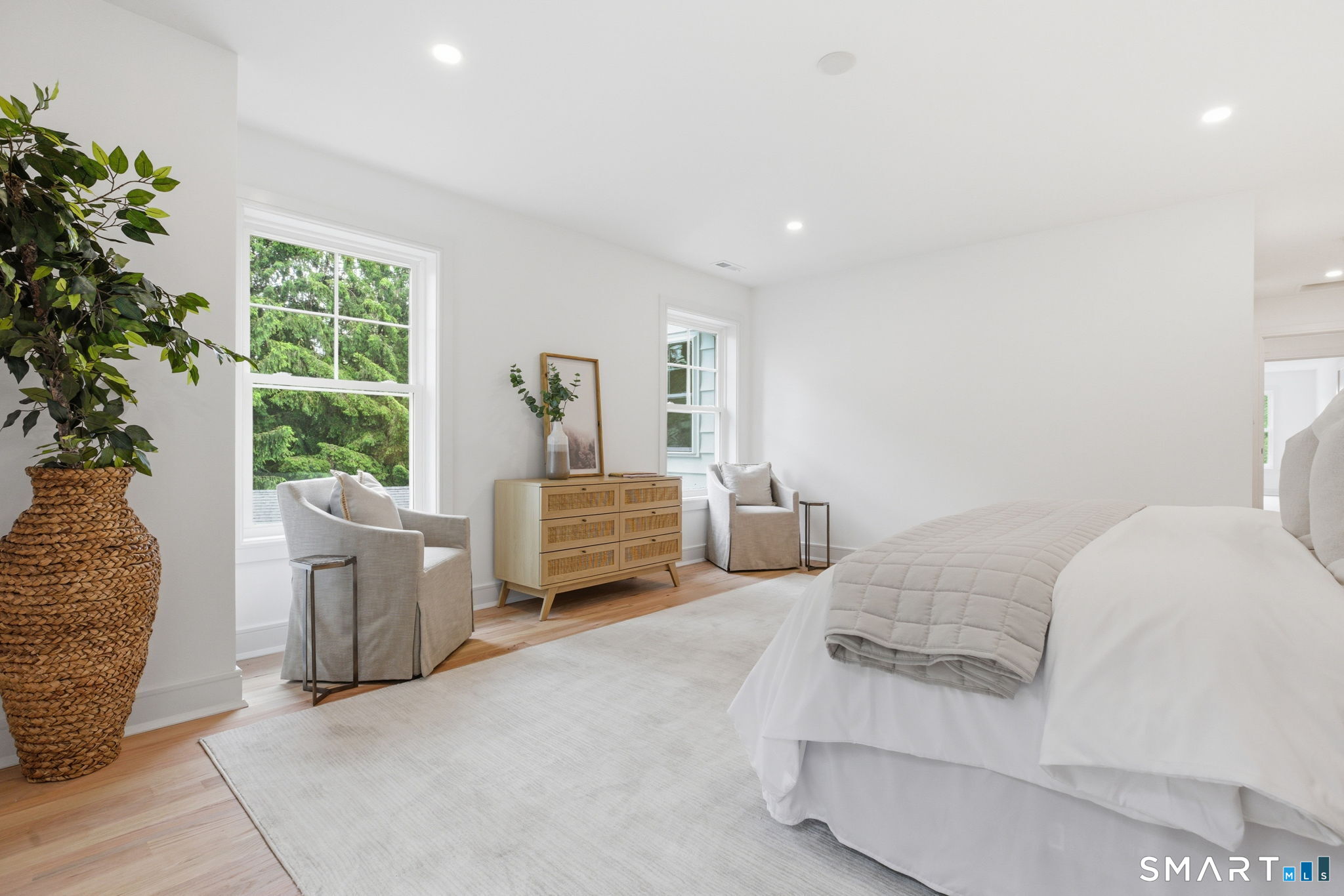 27 Suzanne Circle