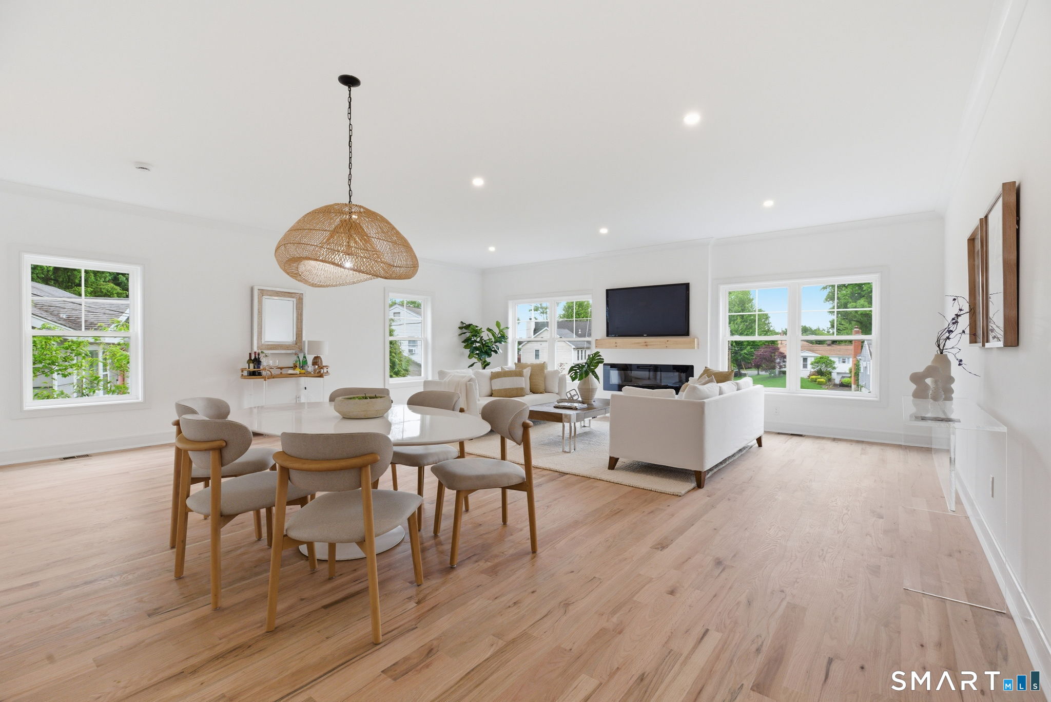 27 Suzanne Circle