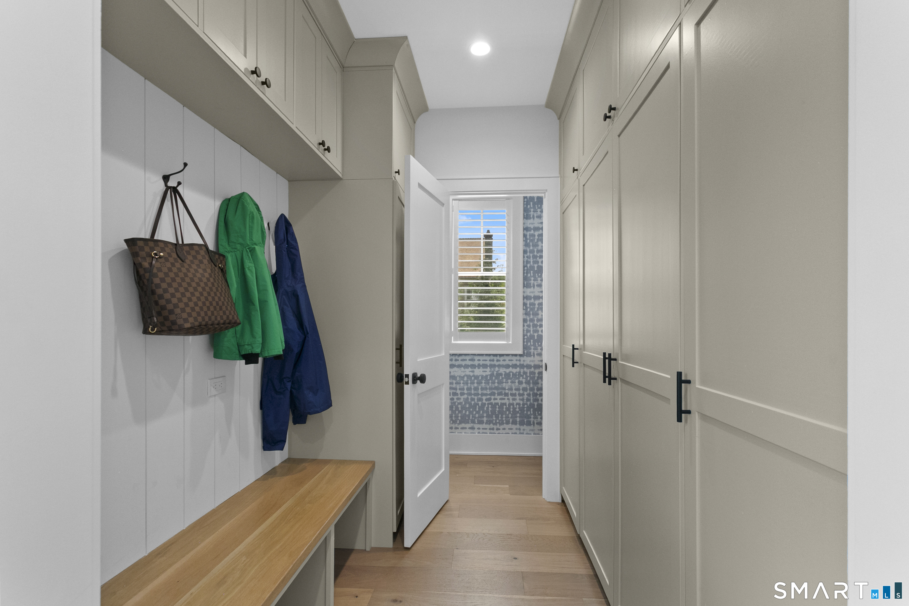 7 Short Street