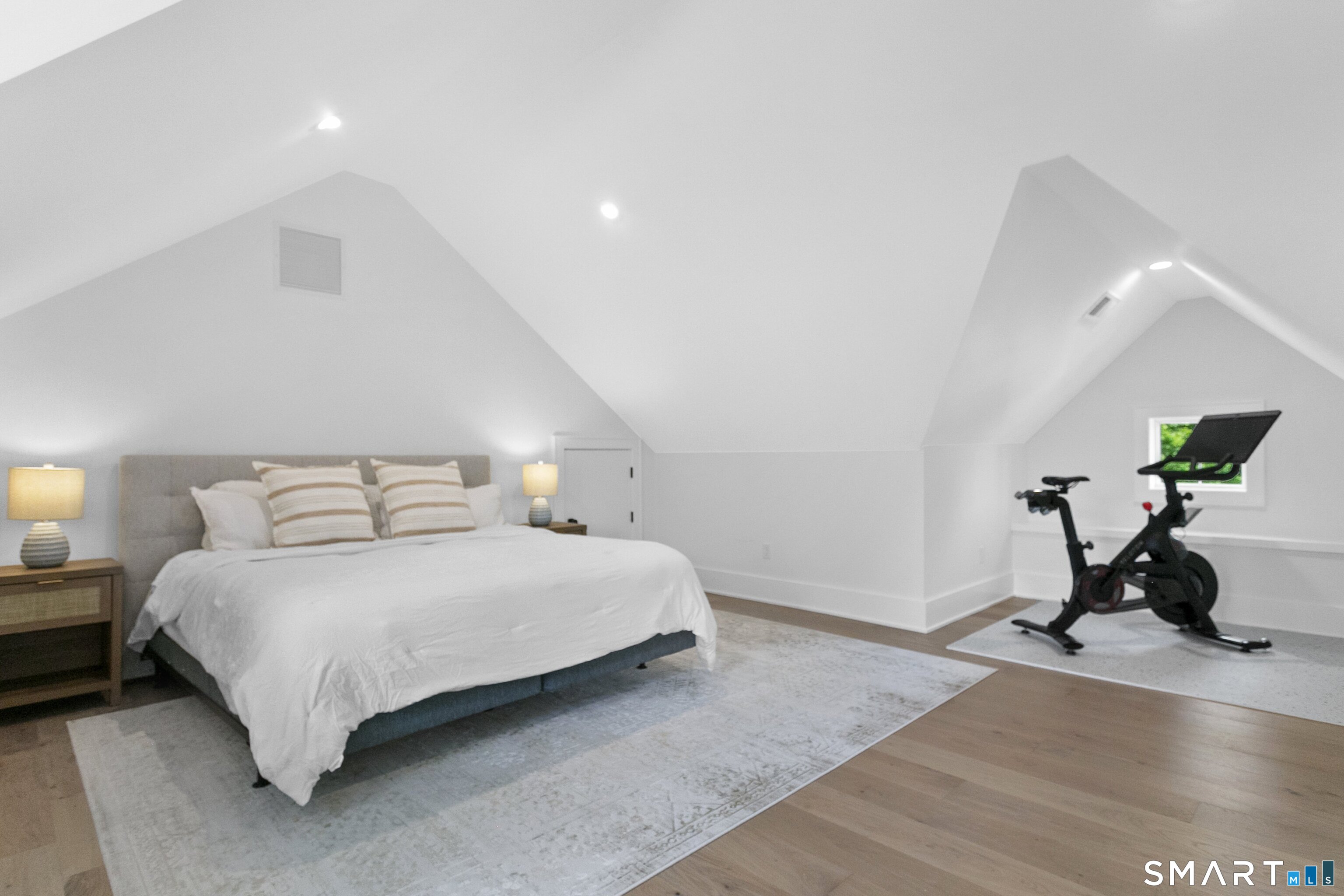 7 Short Street