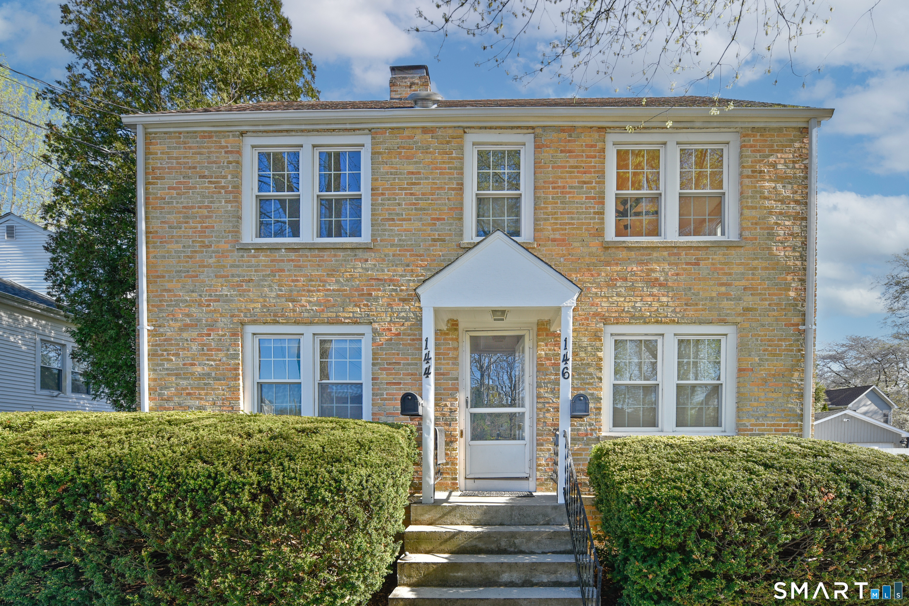 146 Warsaw Street