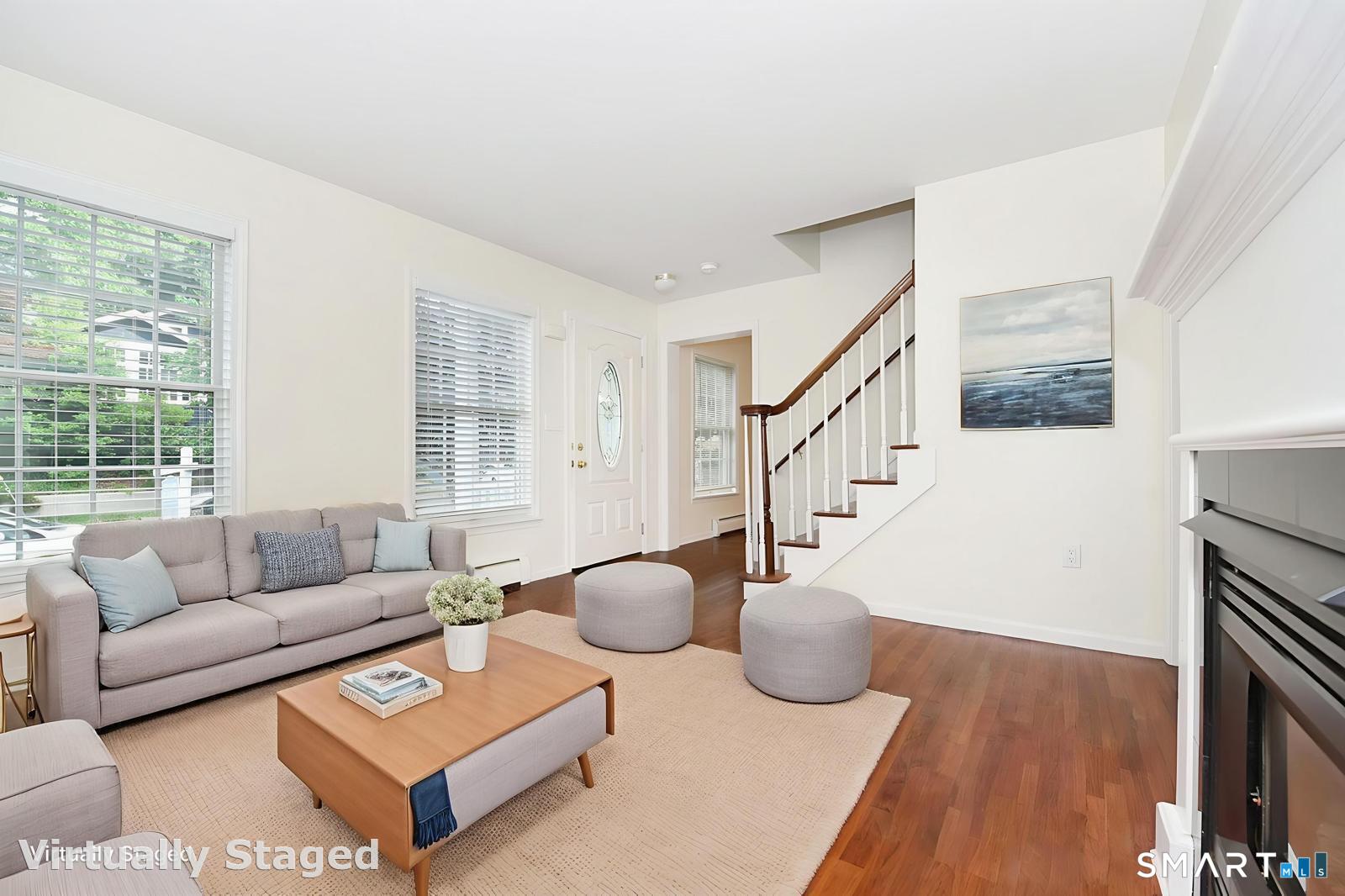 5 Moody Avenue