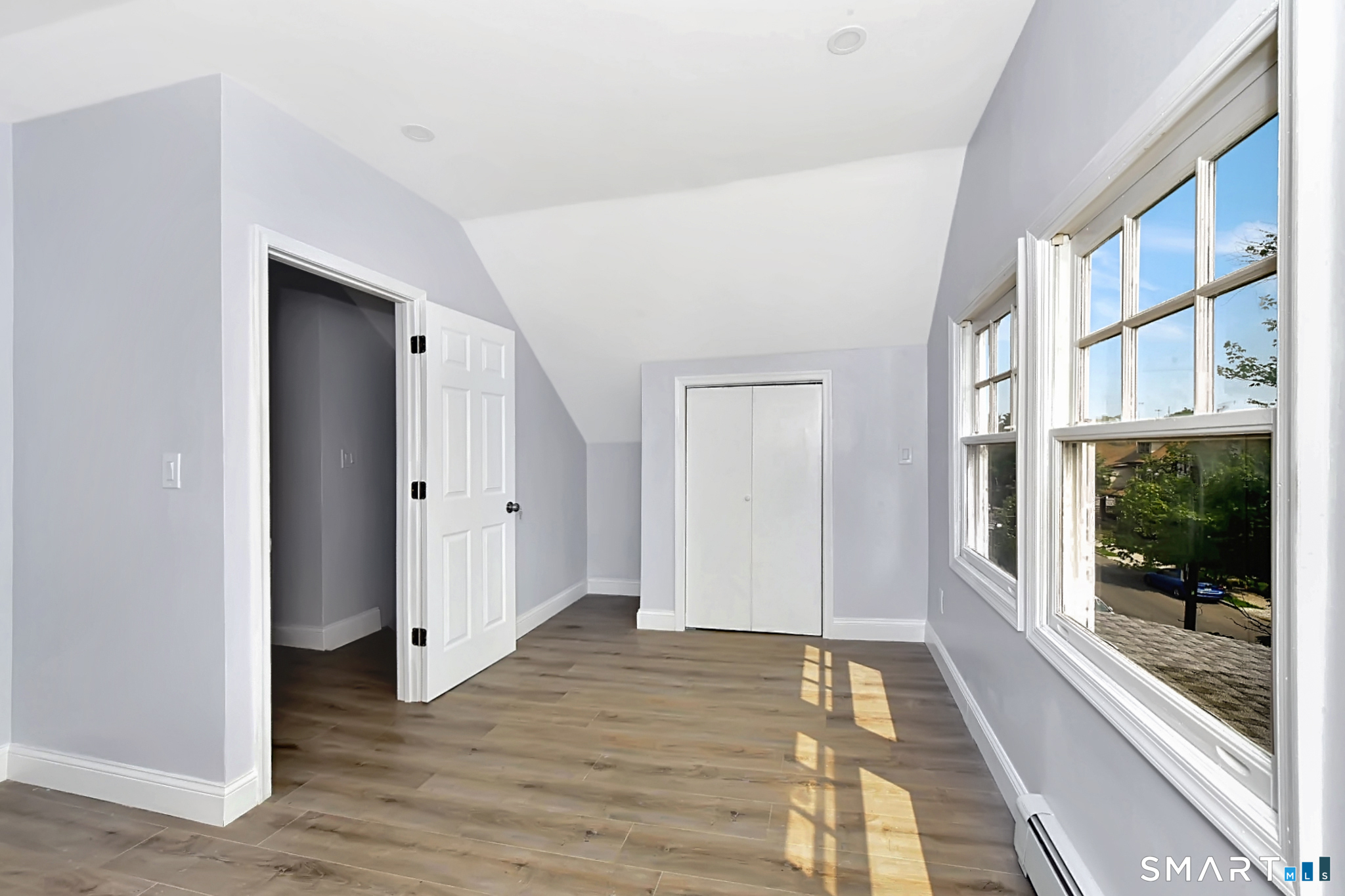463 Wilmot Avenue Unit: 3