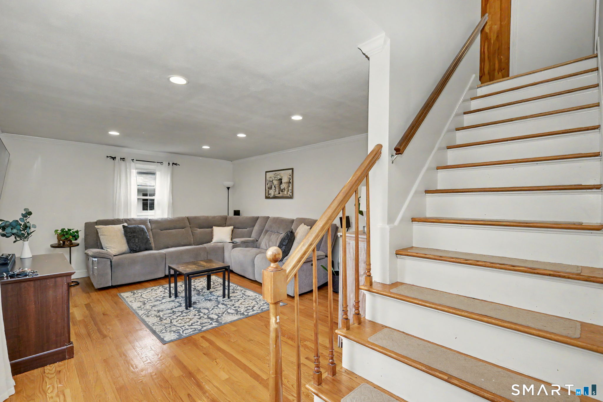 889 Wilcoxson Avenue