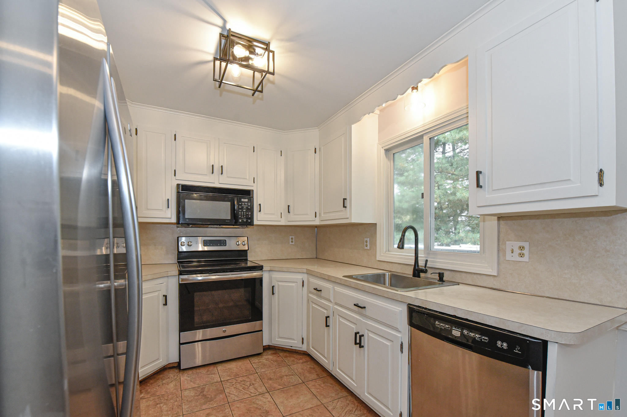 57 Dawn Street Unit: 57