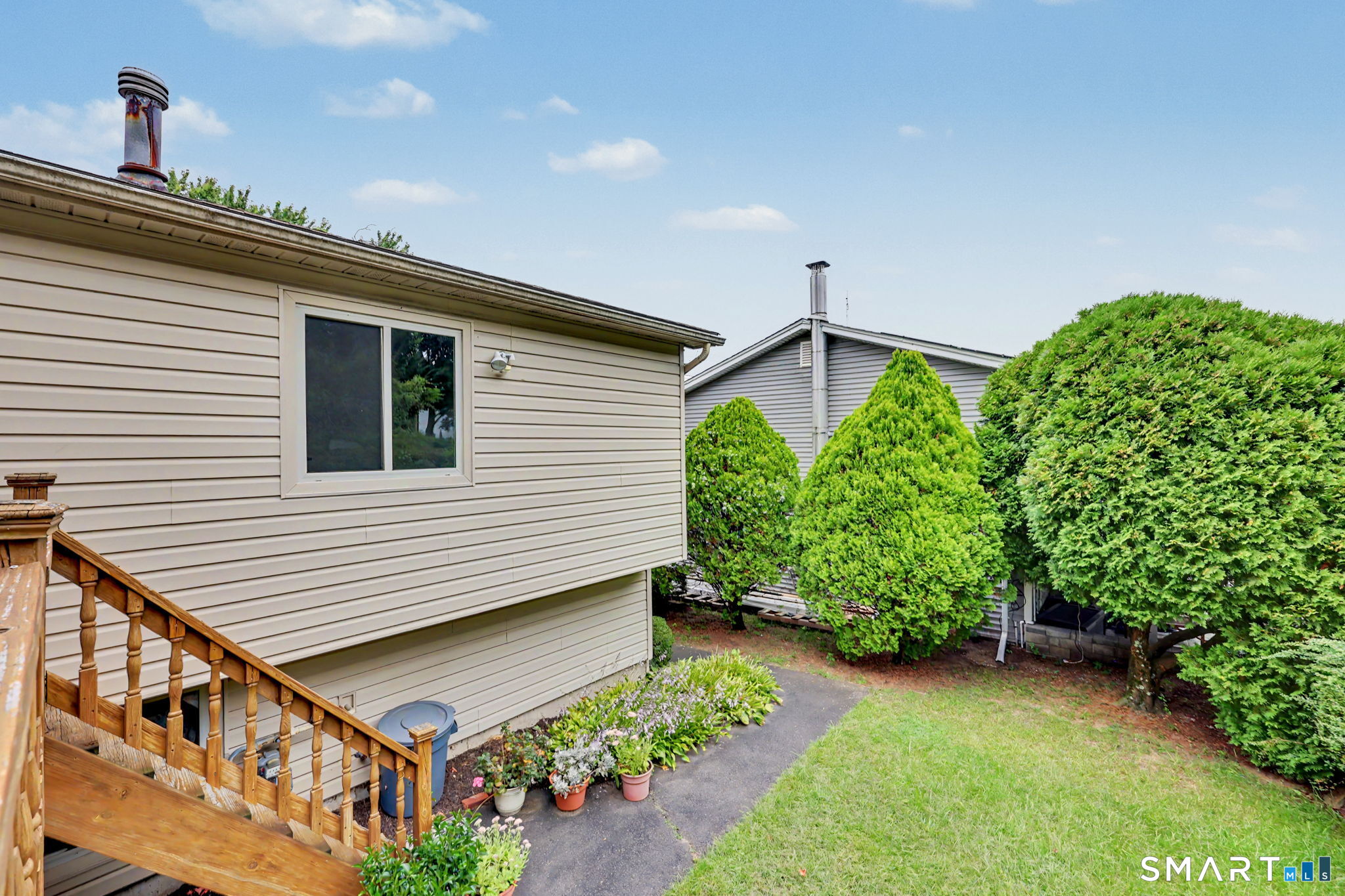 5 Windward Road
