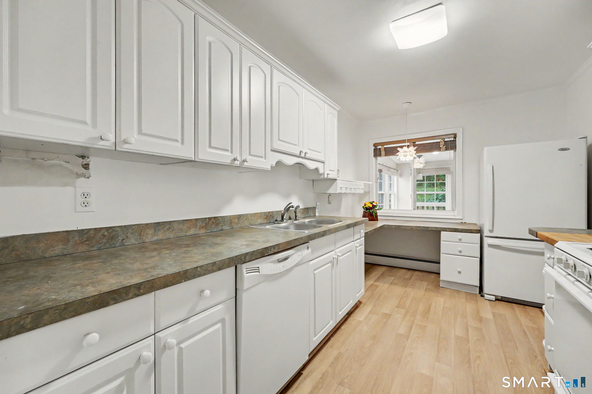 5 Windward Road