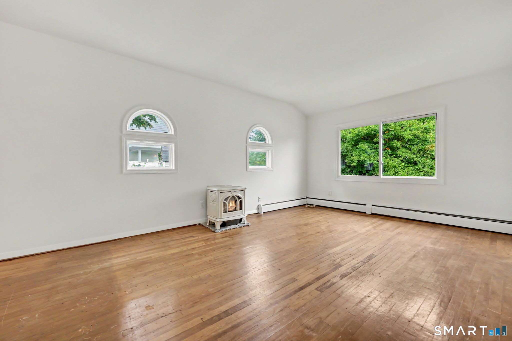 5 Windward Road