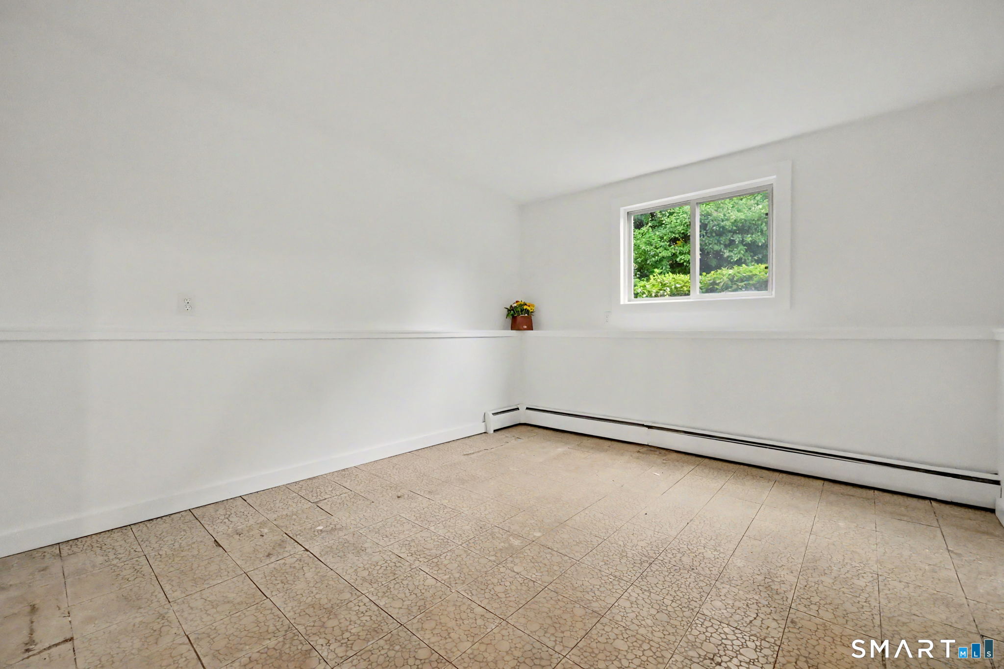 5 Windward Road