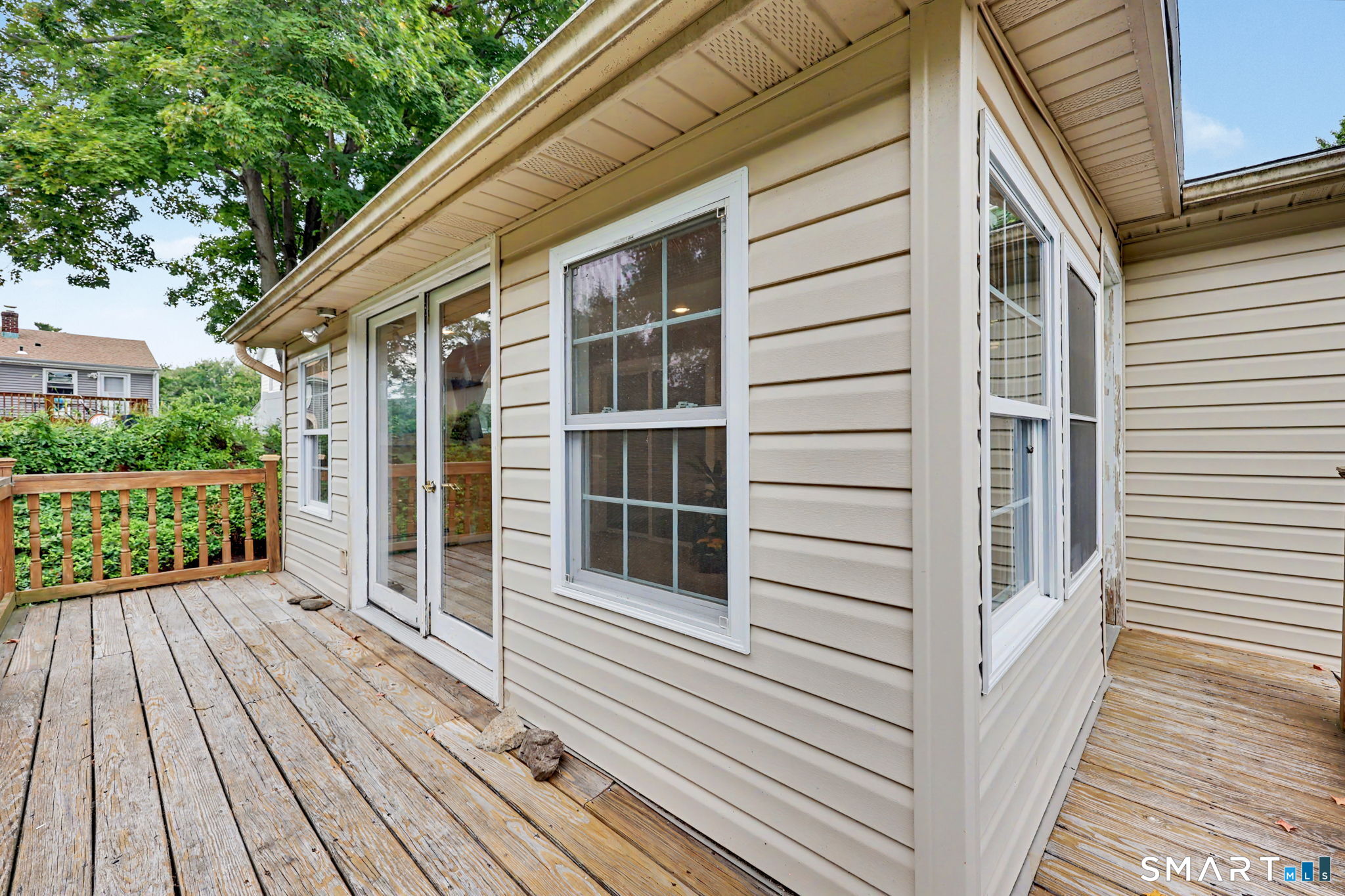 5 Windward Road