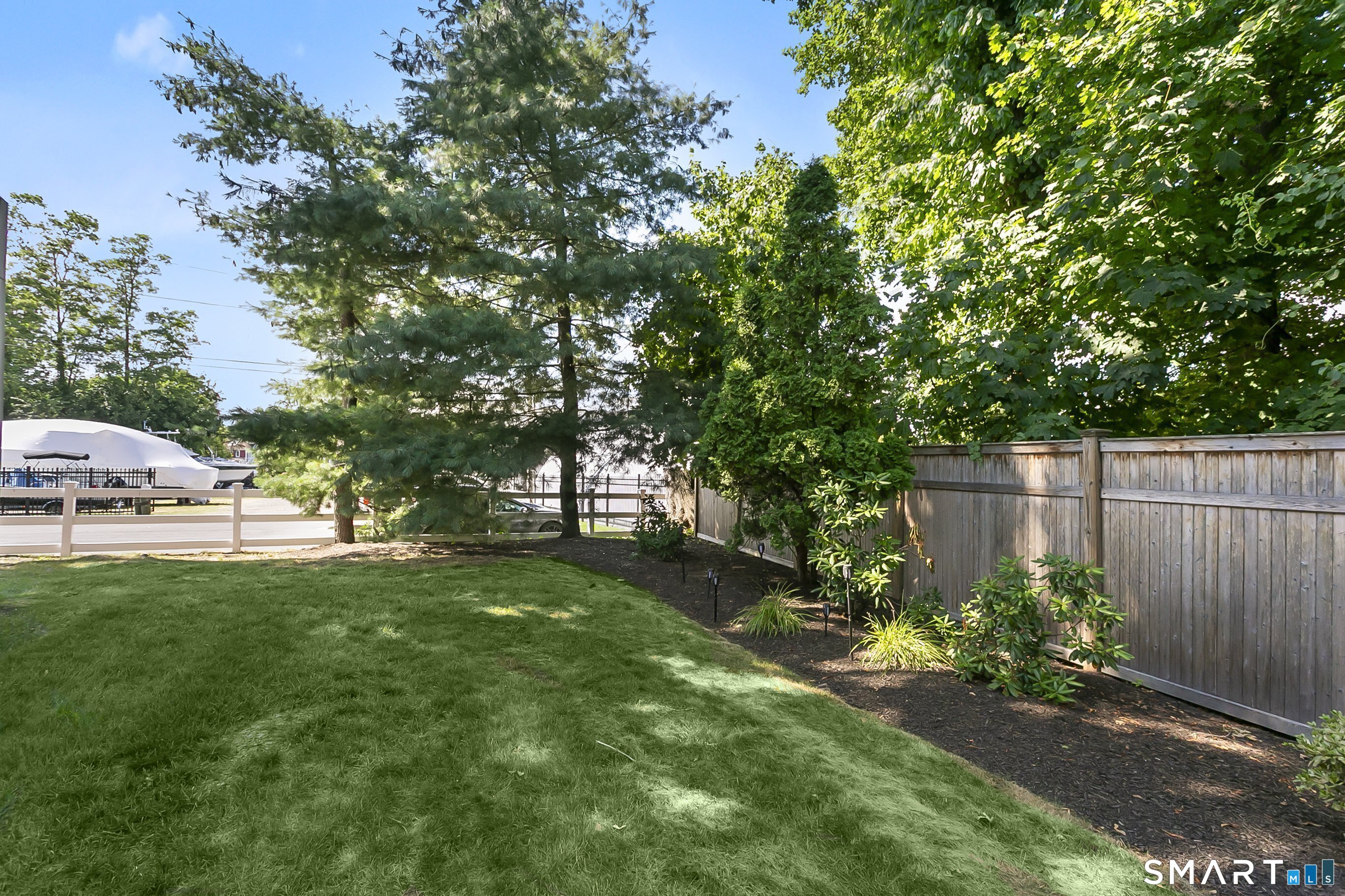 80 Bywater Lane