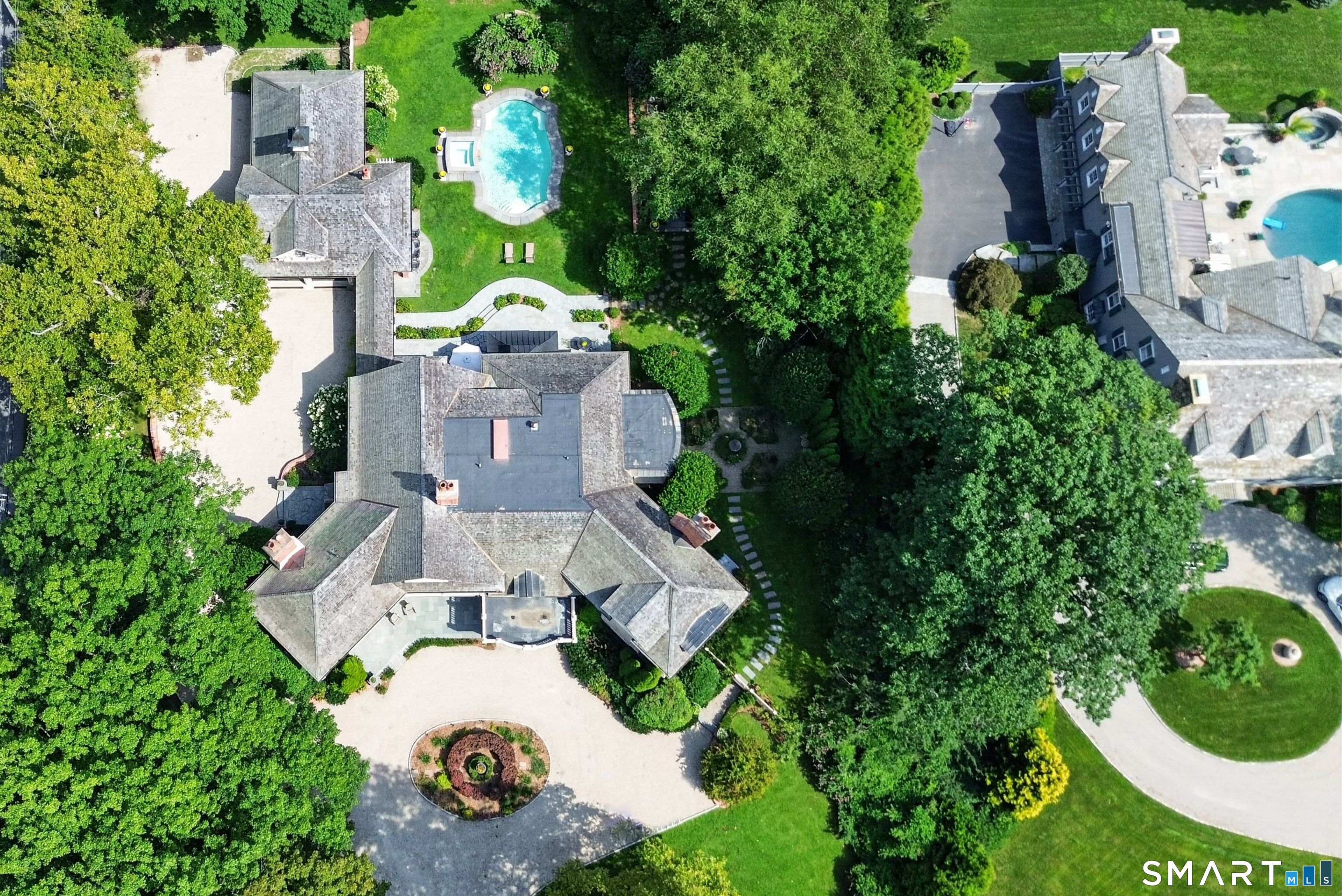 541 Sasco Hill Road