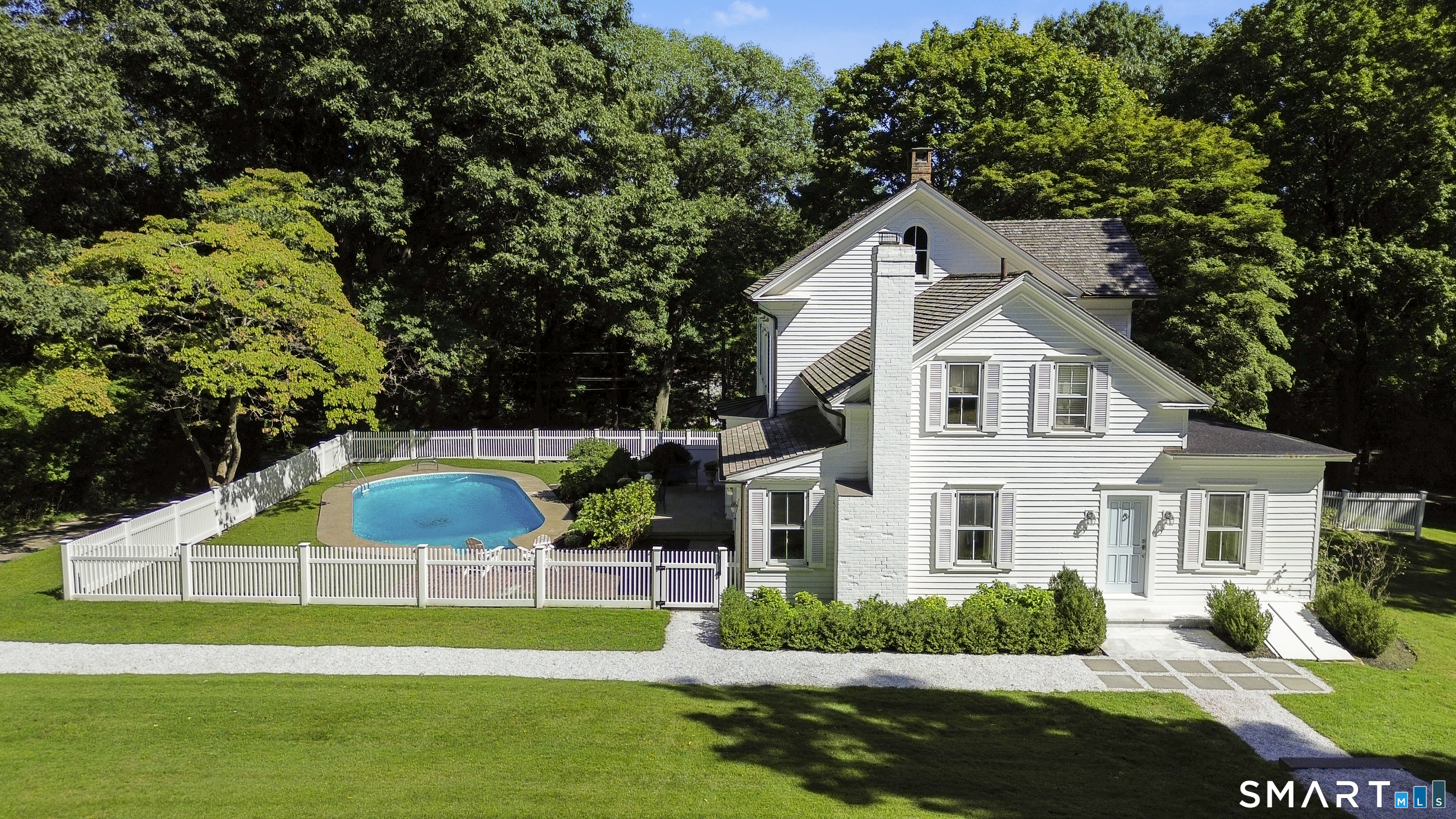 999 Bronson Road