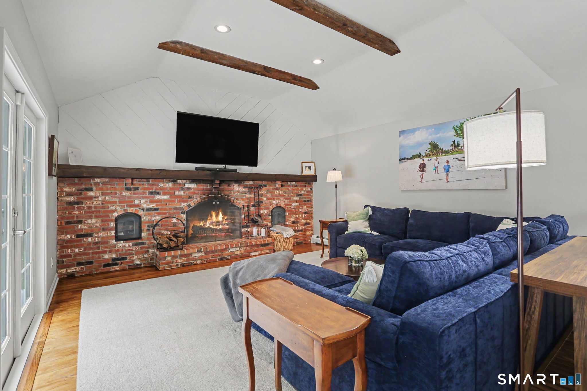 241 Hemlock Hills Road South